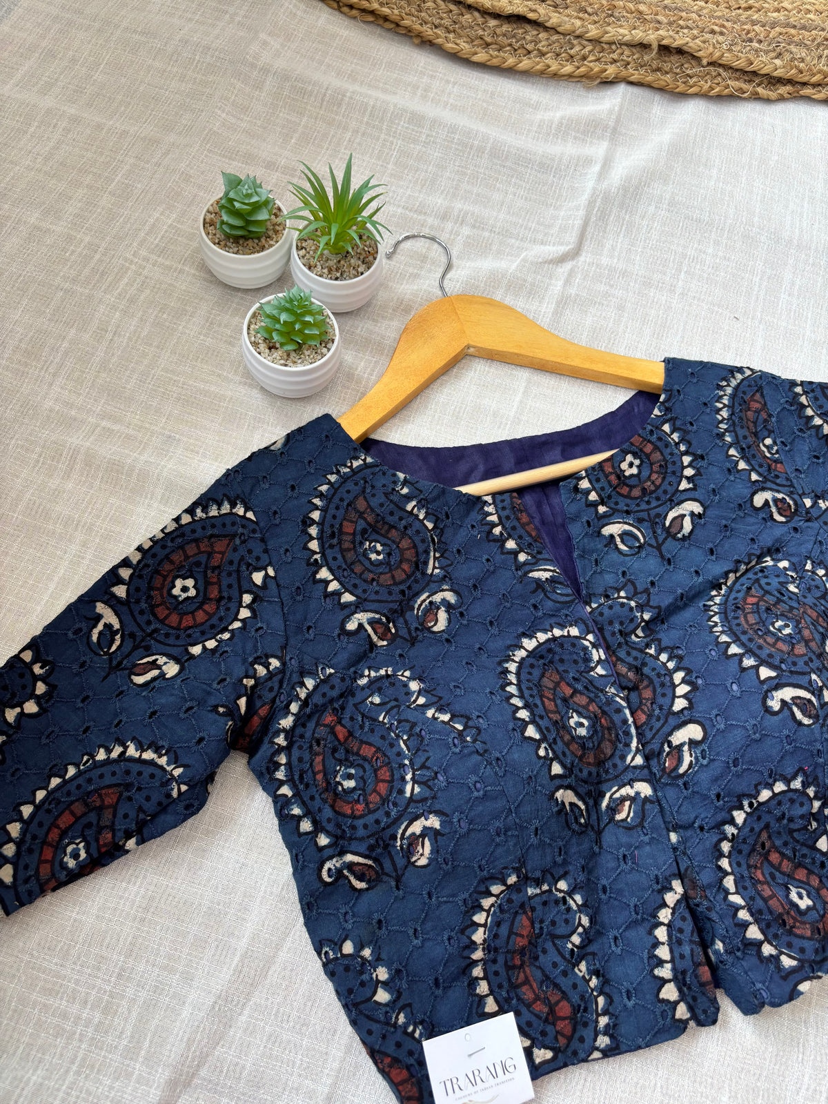 NAVY BLUE HAKOBA BLOUSE