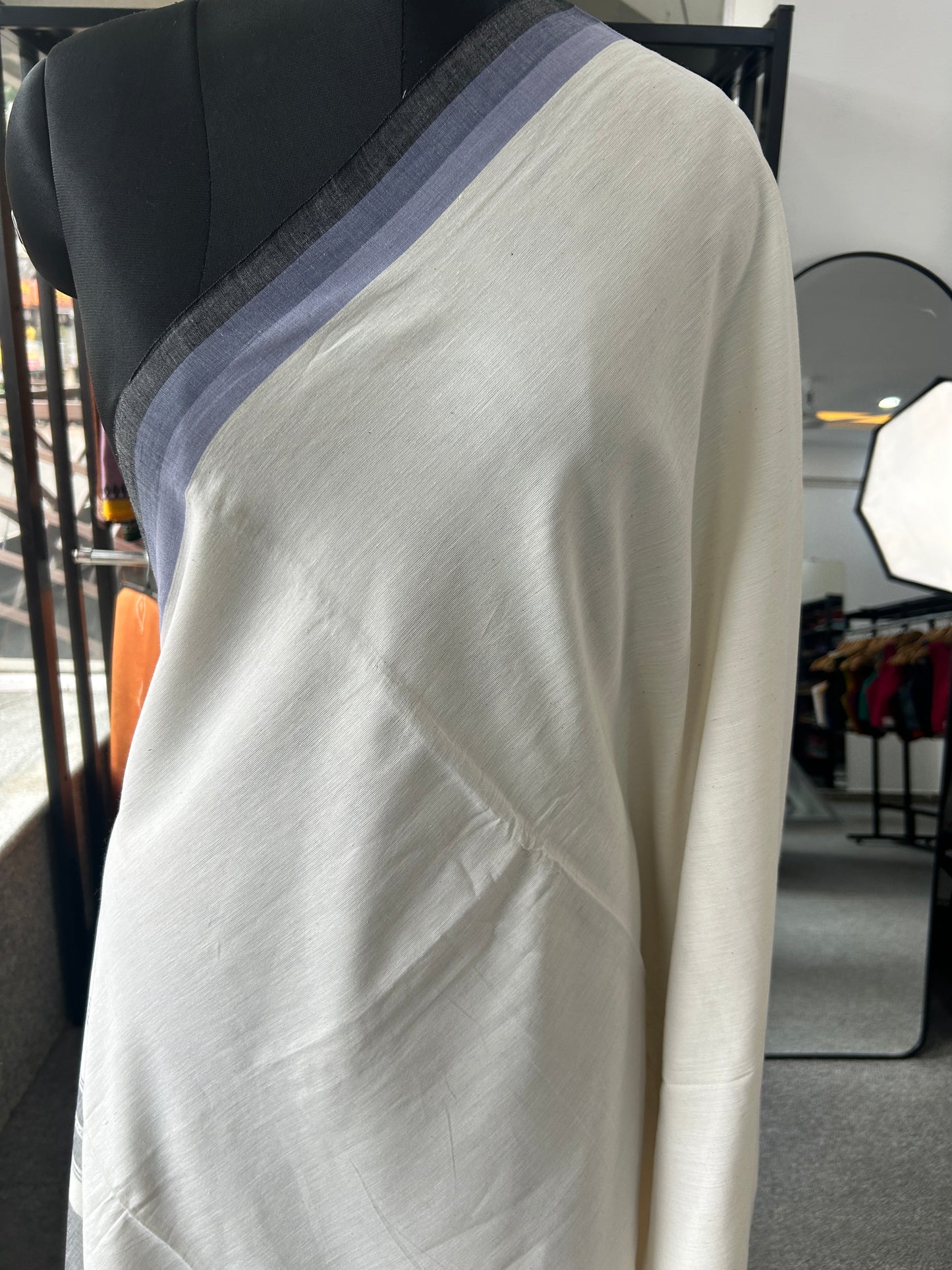 WHITE DHANIAKHALI SAREE