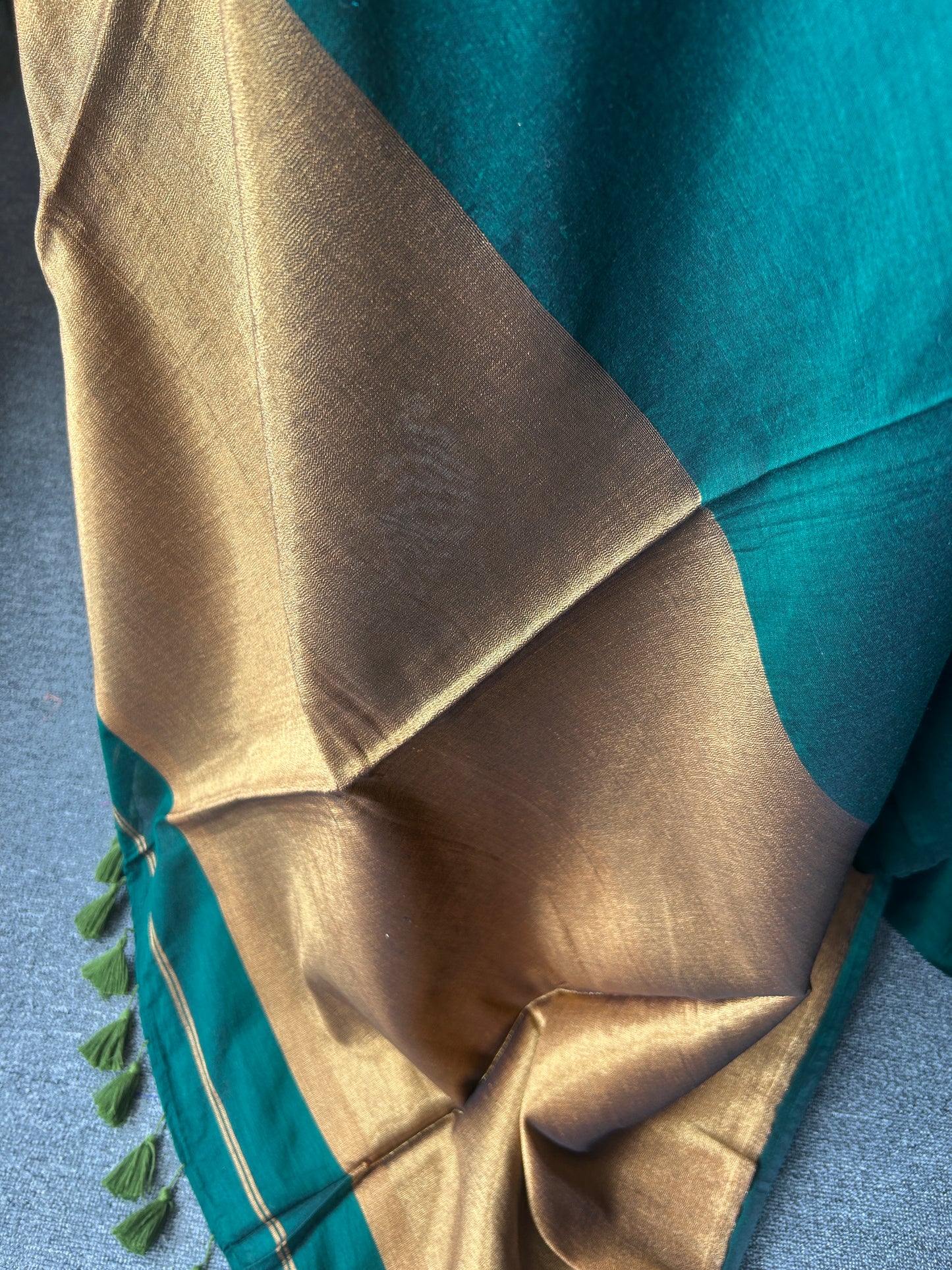 GREEN ACRYLIC COTTON