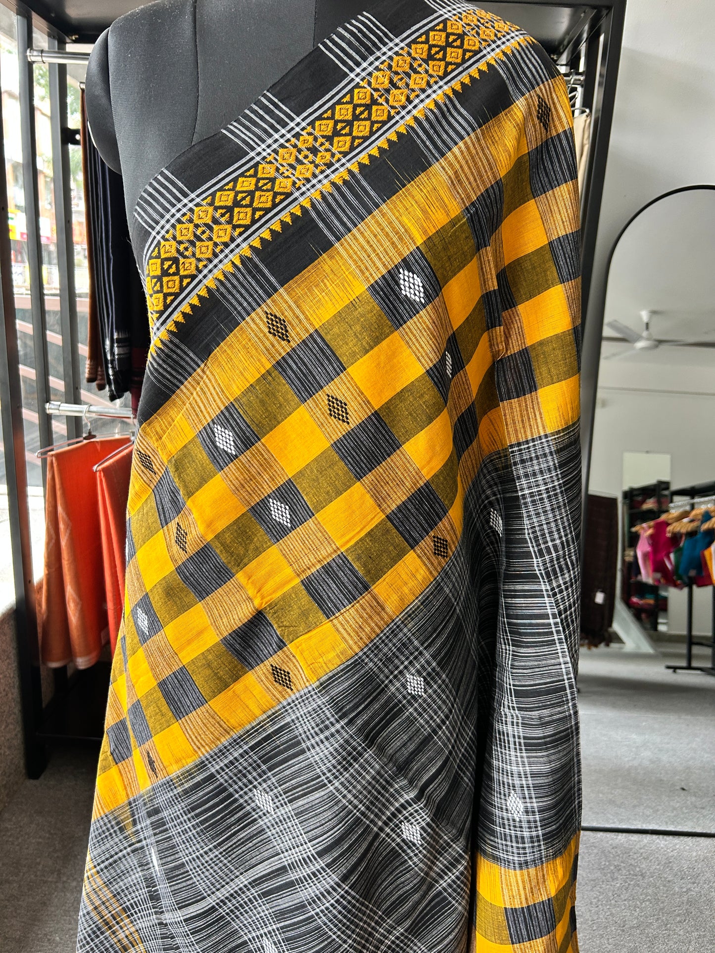 BLACK DHANIAKHALI SAREE