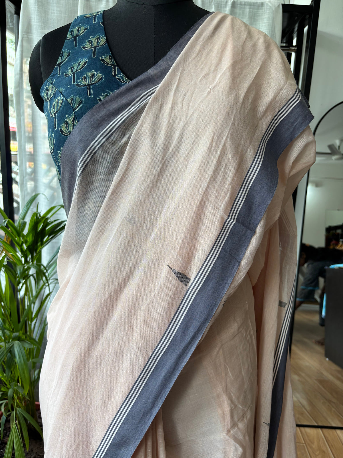 OFF WHITE JAMDANI SAREE
