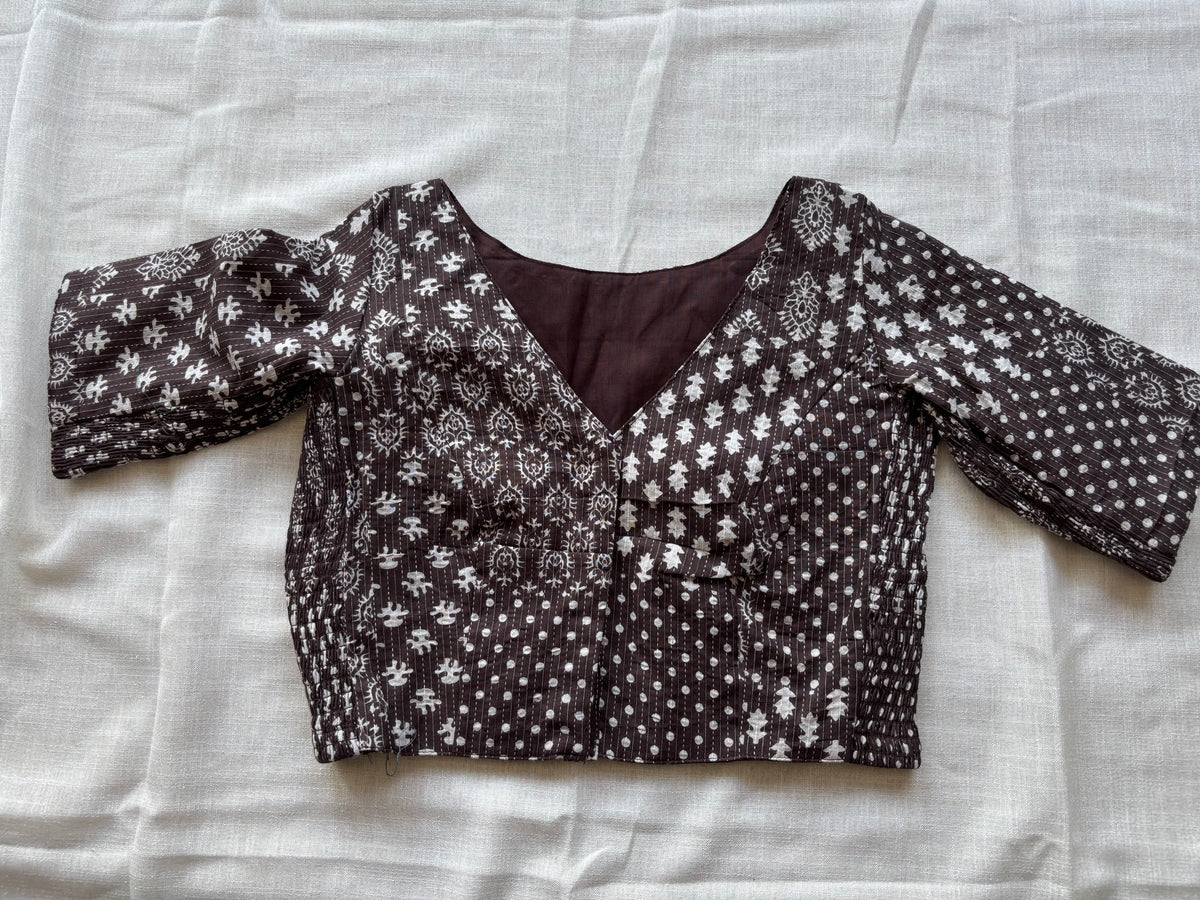 BROWN STRECHABLE BLOUSE
