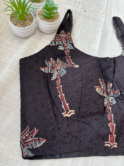 BLACK HAKOBA BLOUSE