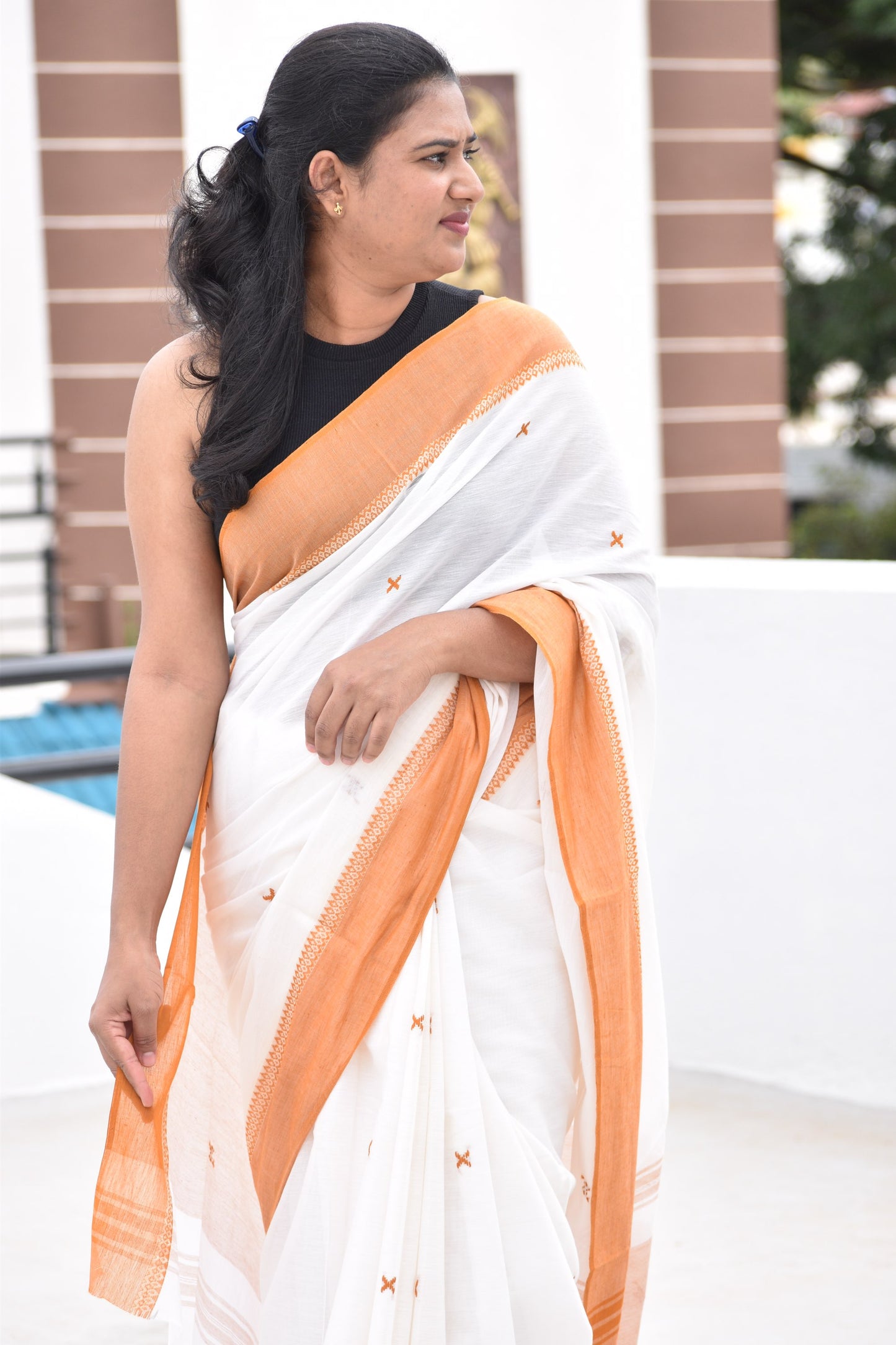 BIEGE DHANIAKHALI SAREE