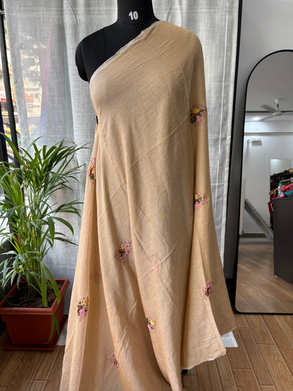 BEIGE EMBROIDERED MUL SAREE