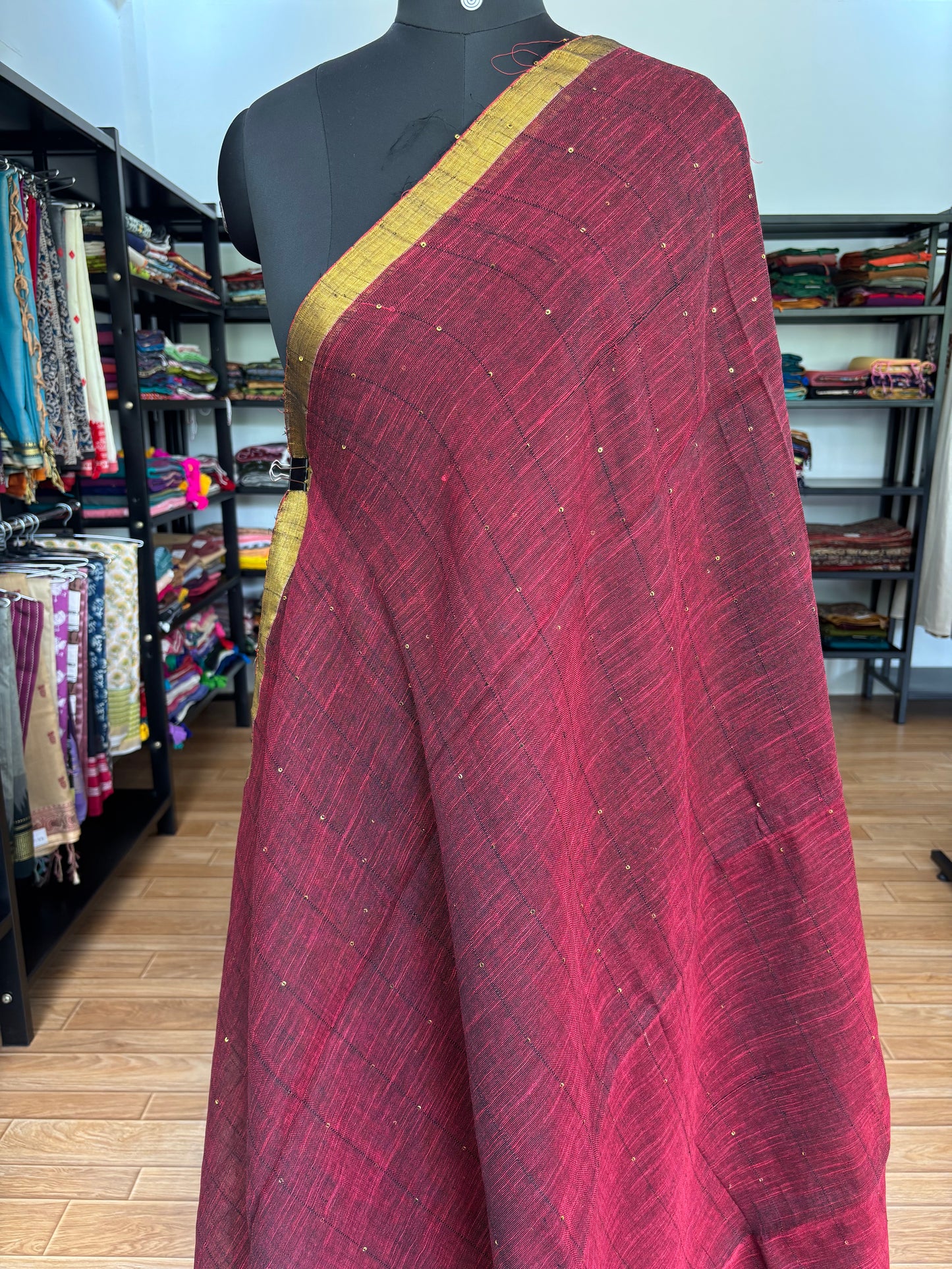 BROWN LINEN SAREE