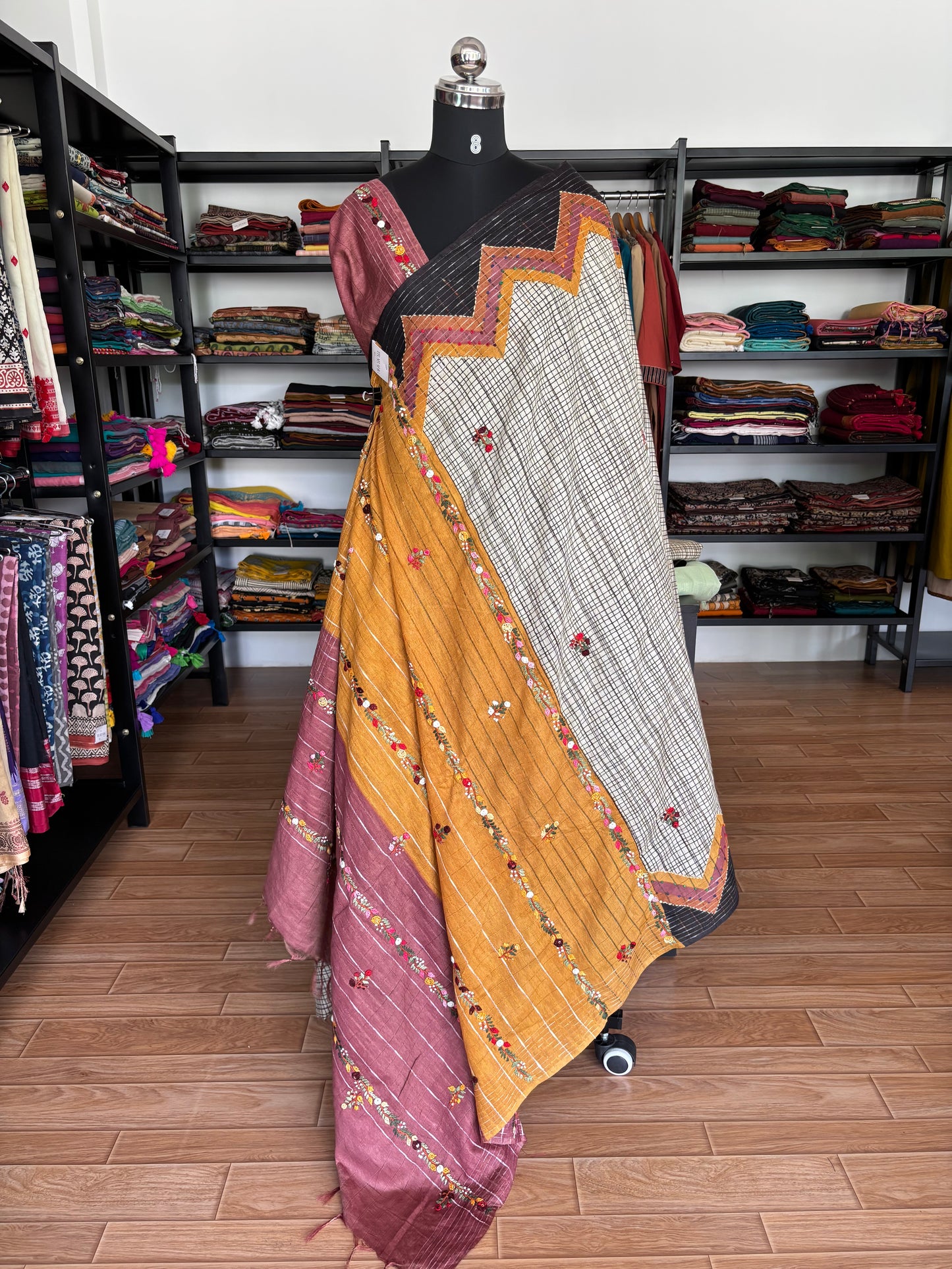 GREY  EMBROIDERED SAREE