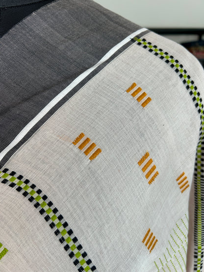BIEGE STRIPE JAMDANI