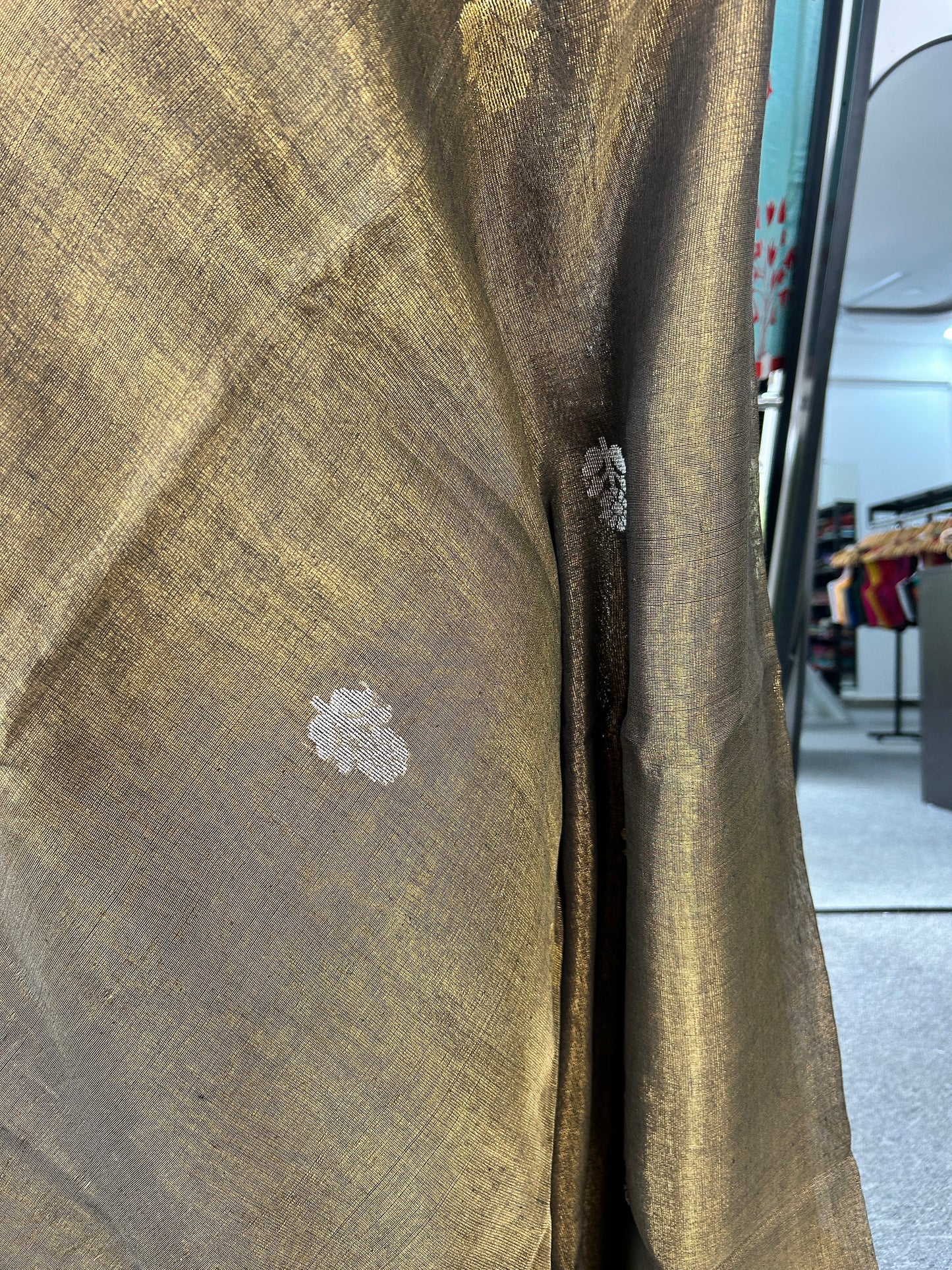 GREY TISSUE JAMDANI