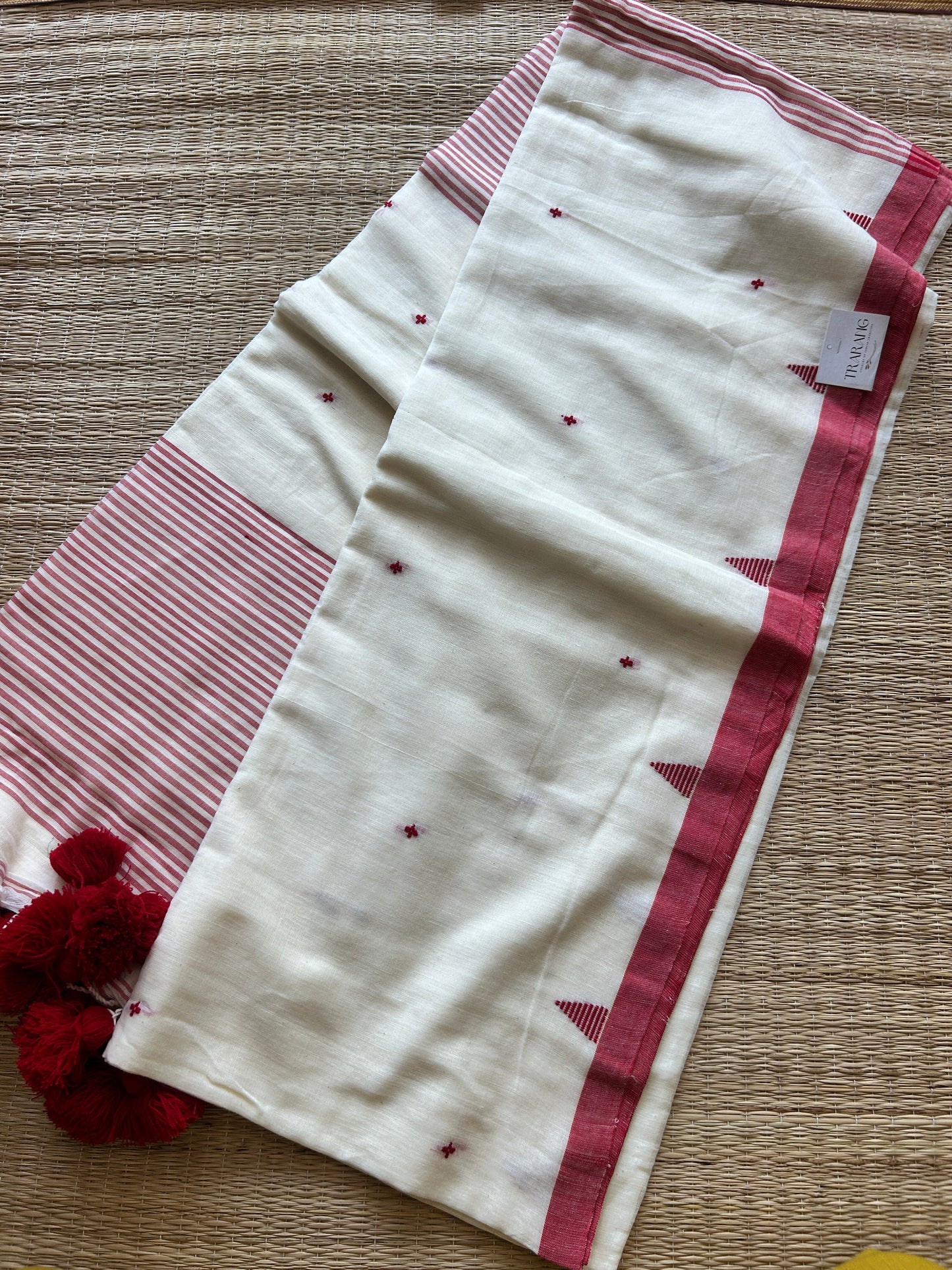 WHITE JAMDANI SAREE