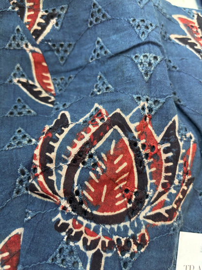 NAVY BLUE HAKOBA BLOUSE