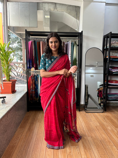 RED KATHA CHECKS  MUL SAREE