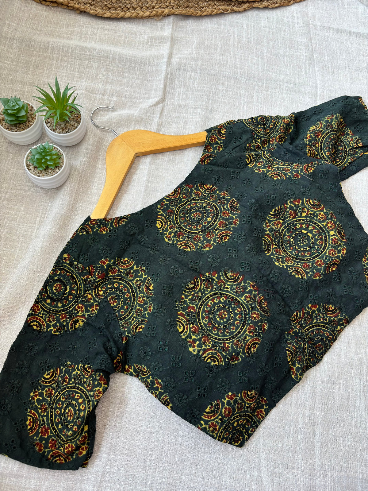GREEN HAKOBA BLOUSE