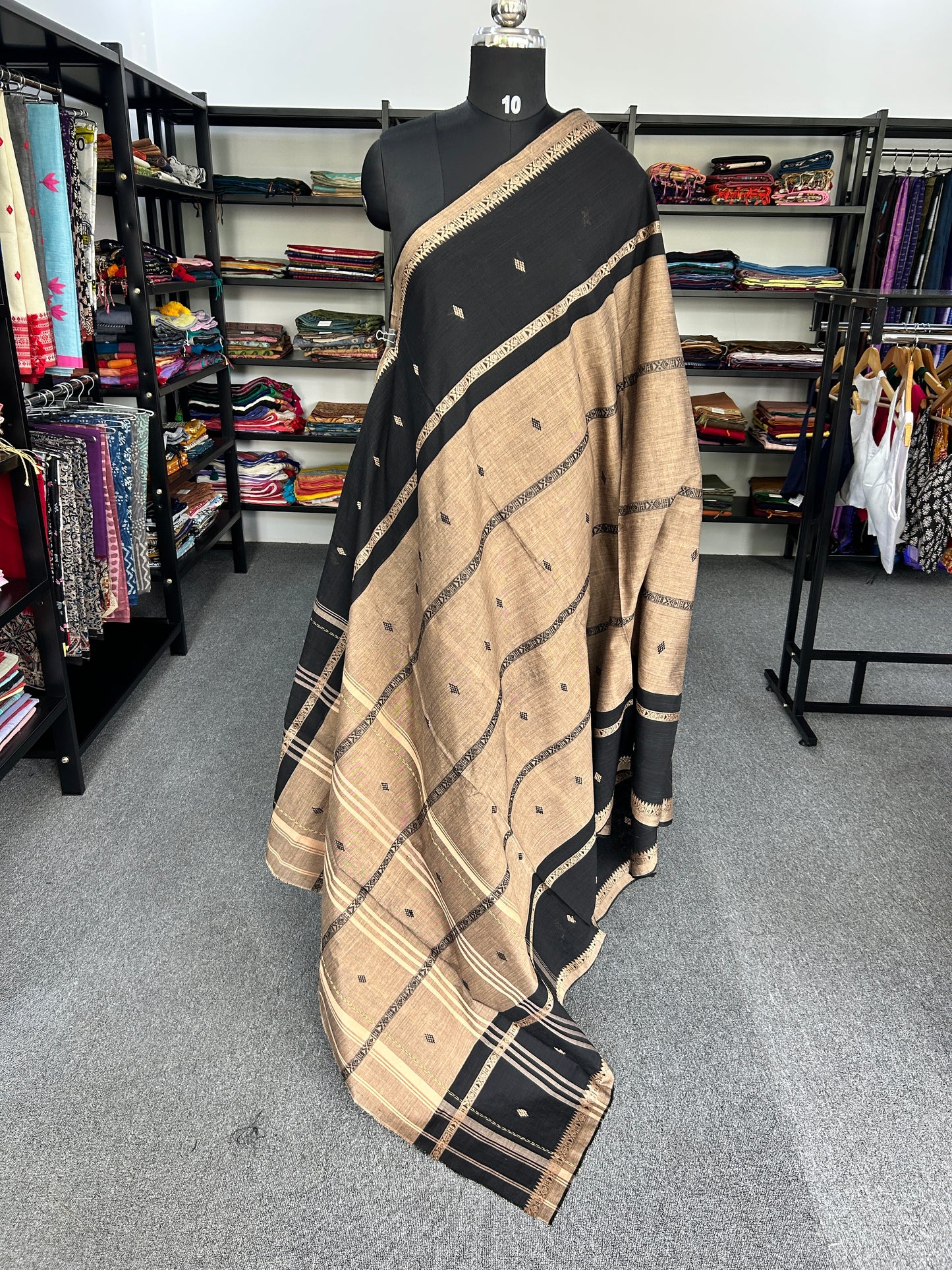 BIEGE DHANIAKHALI SAREE