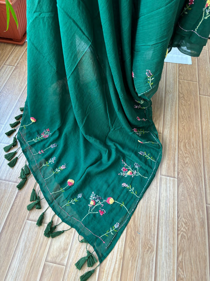 GREEN EMBROIDERED MUL SAREE