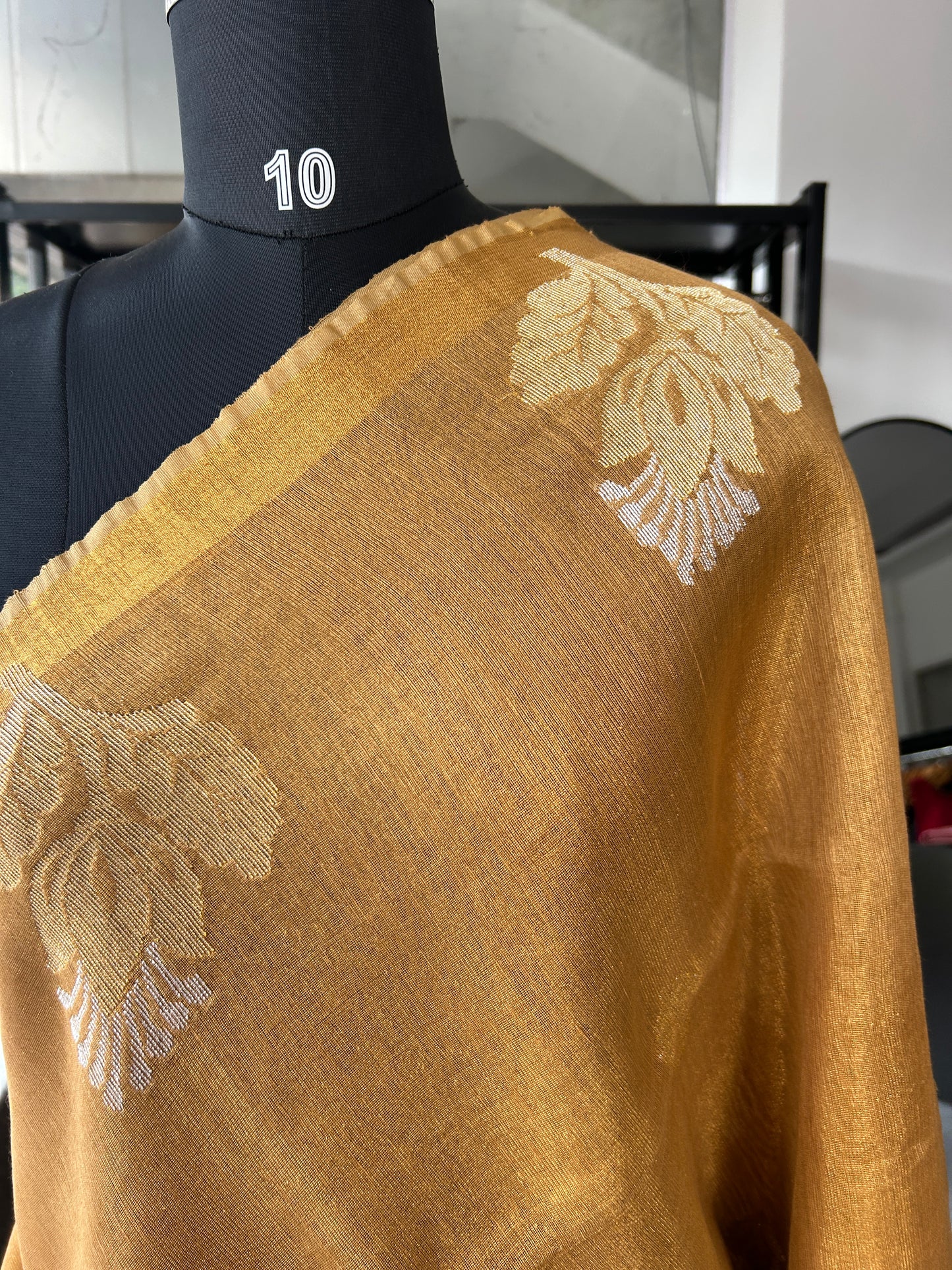 YELLOW TISSUE JAMDANI