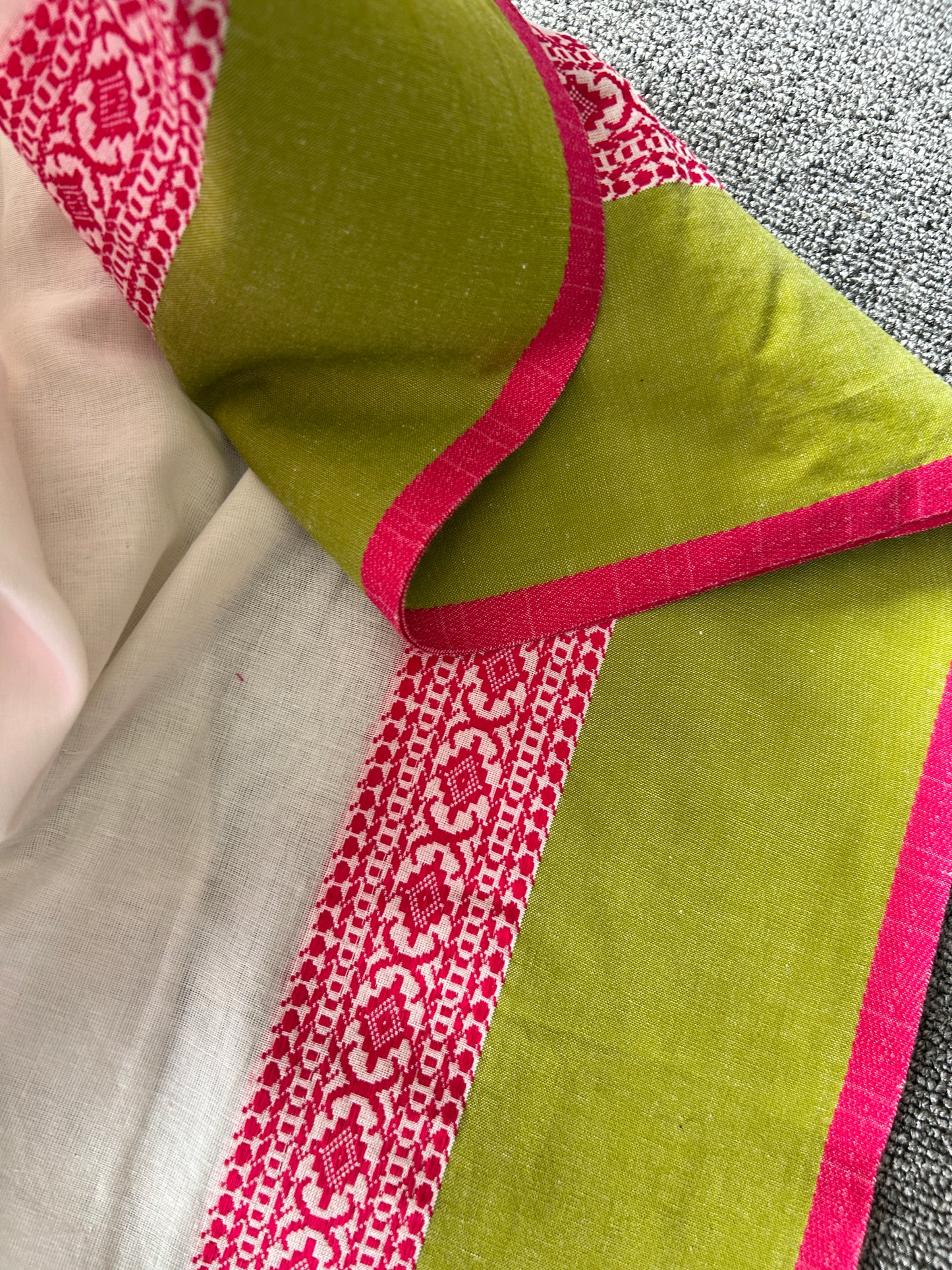 WHITE MERCERISED COTTON SAREE