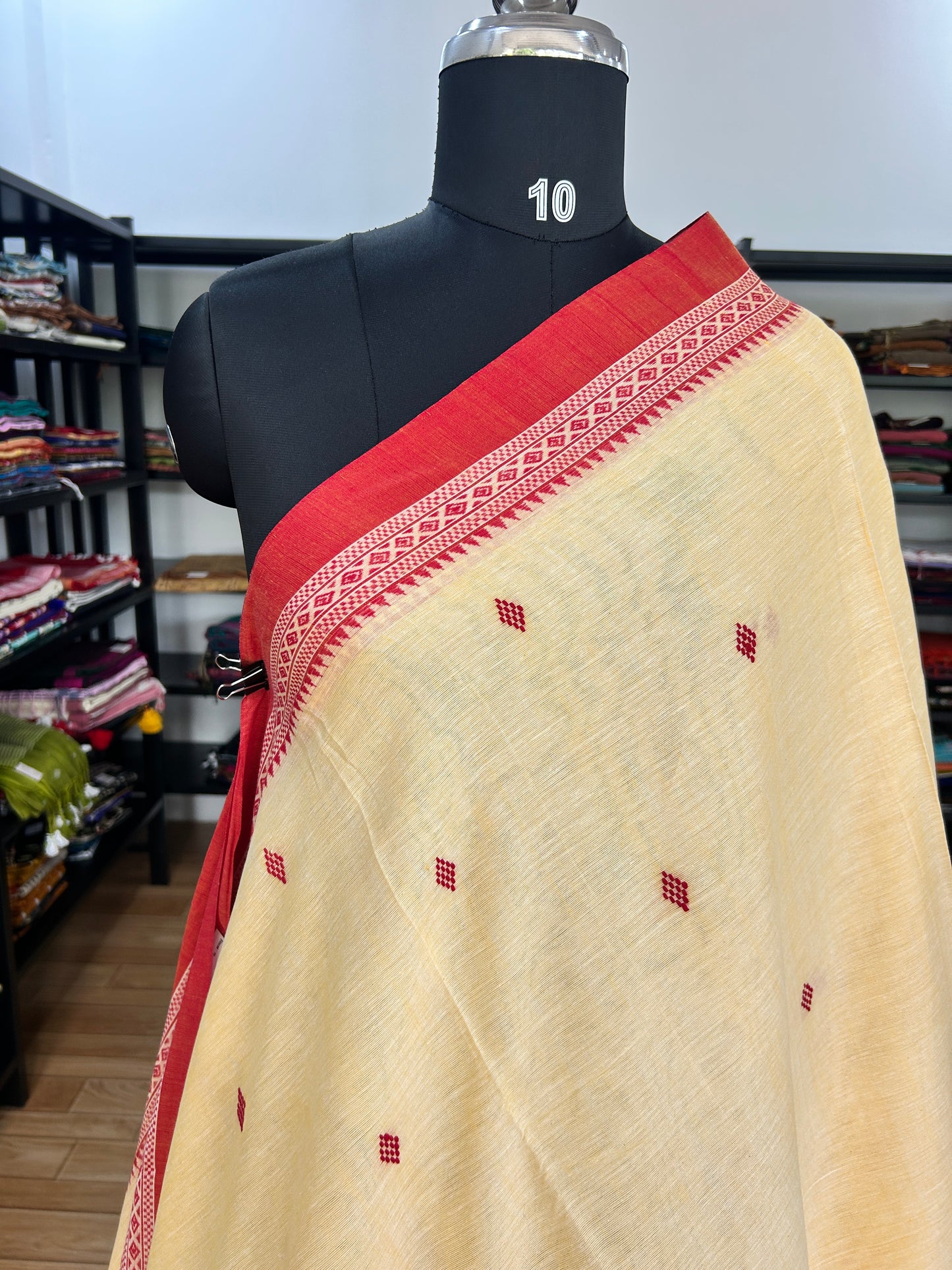 BIEGE DHANIAKHALI SAREE