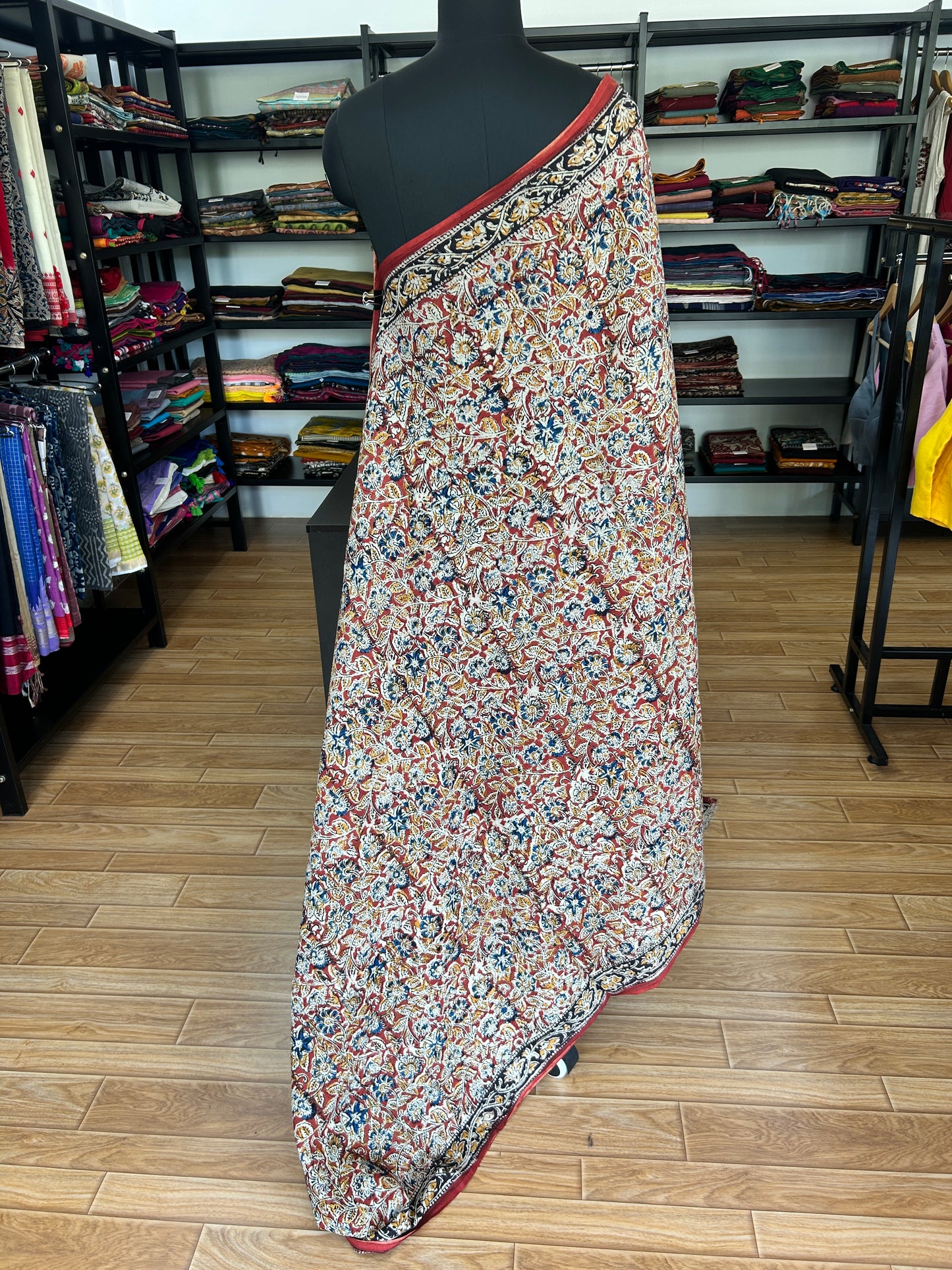 Red kalamkari mul saree