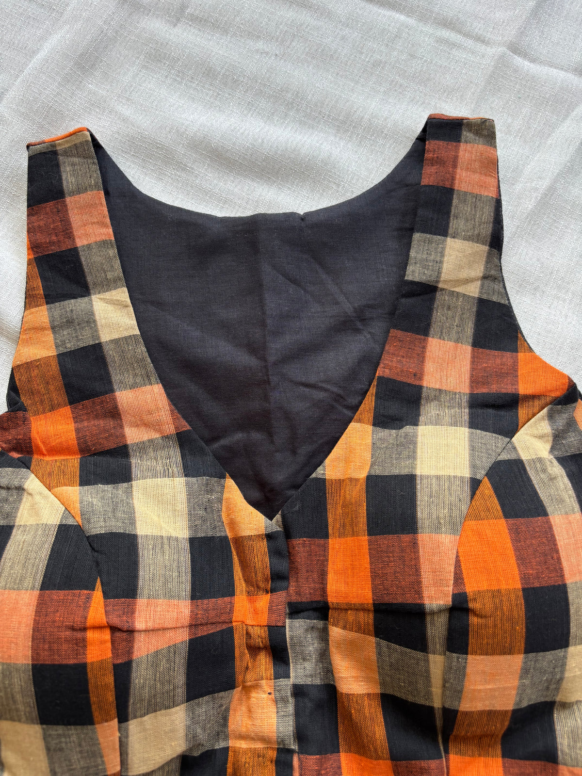 BLACK COTTON BLOUSE