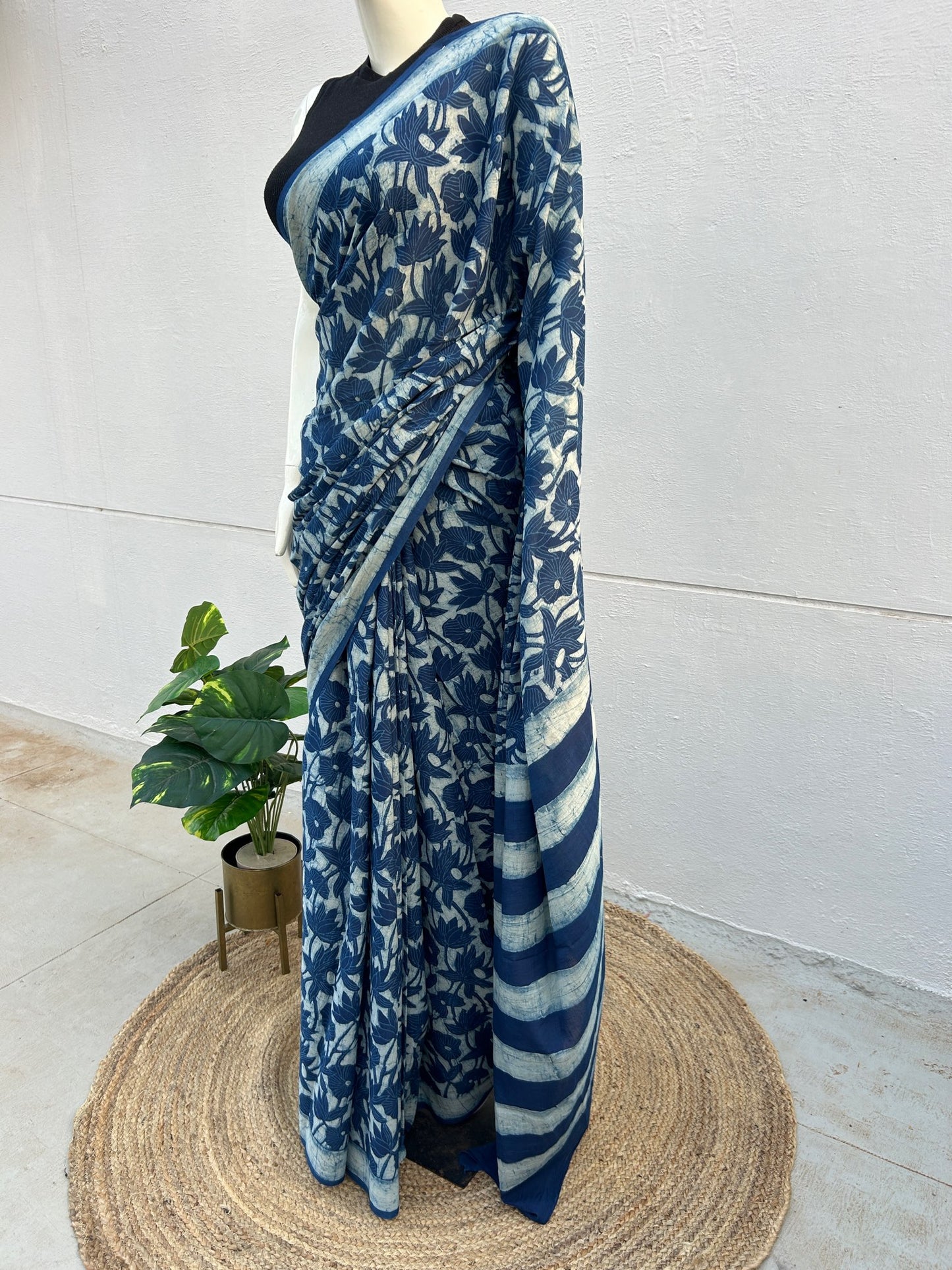 Blue dabu mul saree