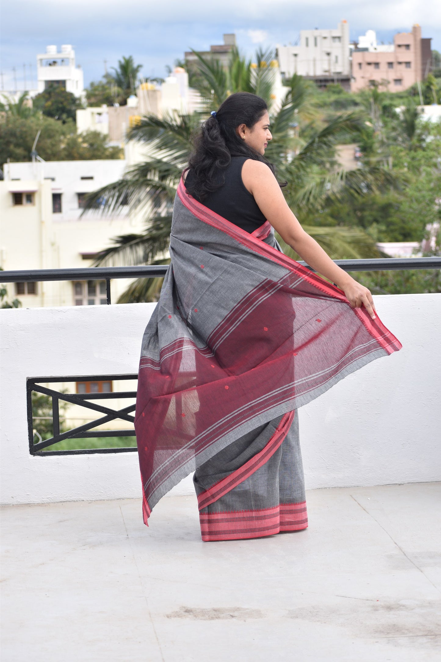 GREY DHANIAKHALI SAREE