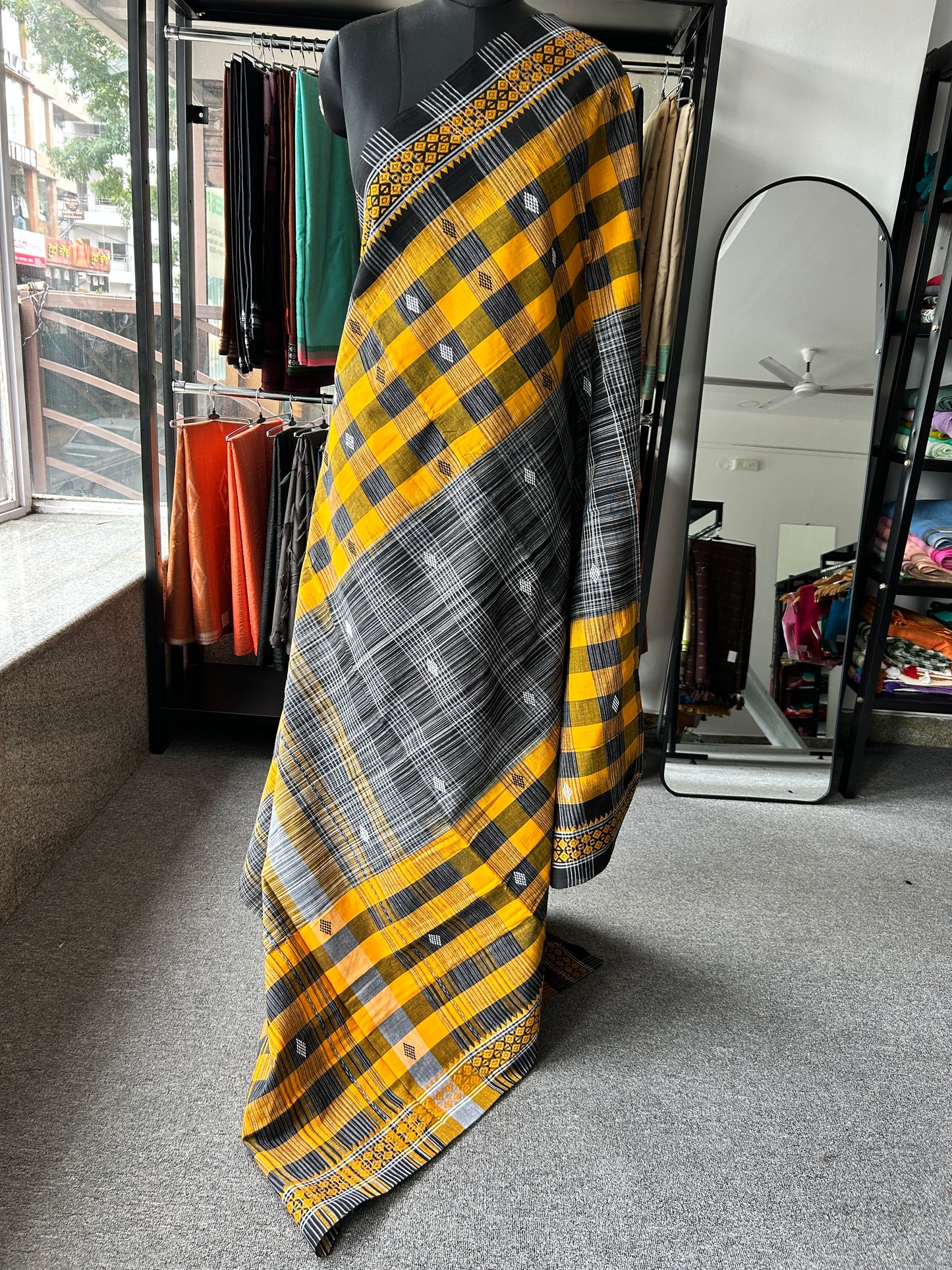 BLACK DHANIAKHALI SAREE
