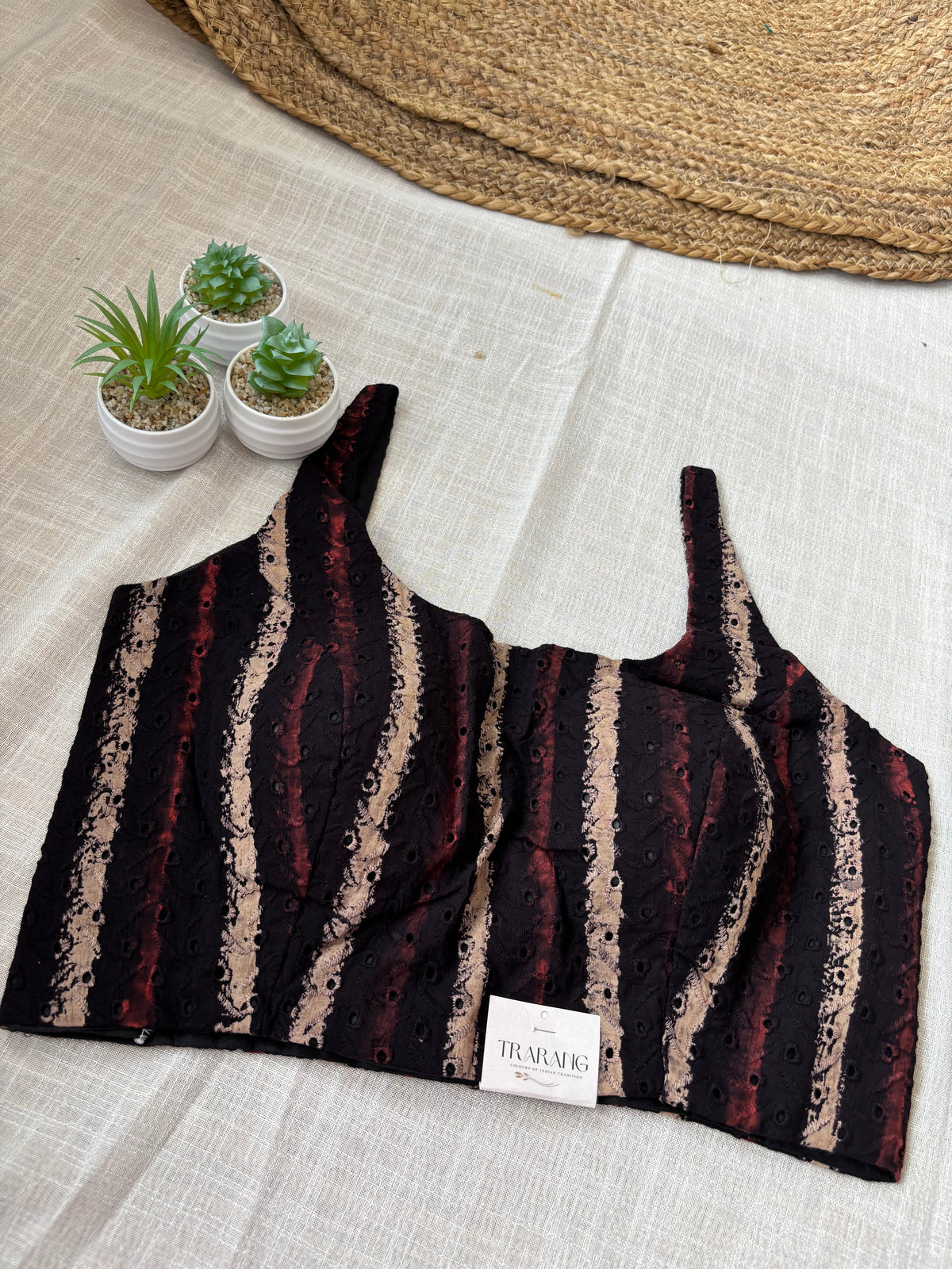 BLACK HAKOBA BLOUSE
