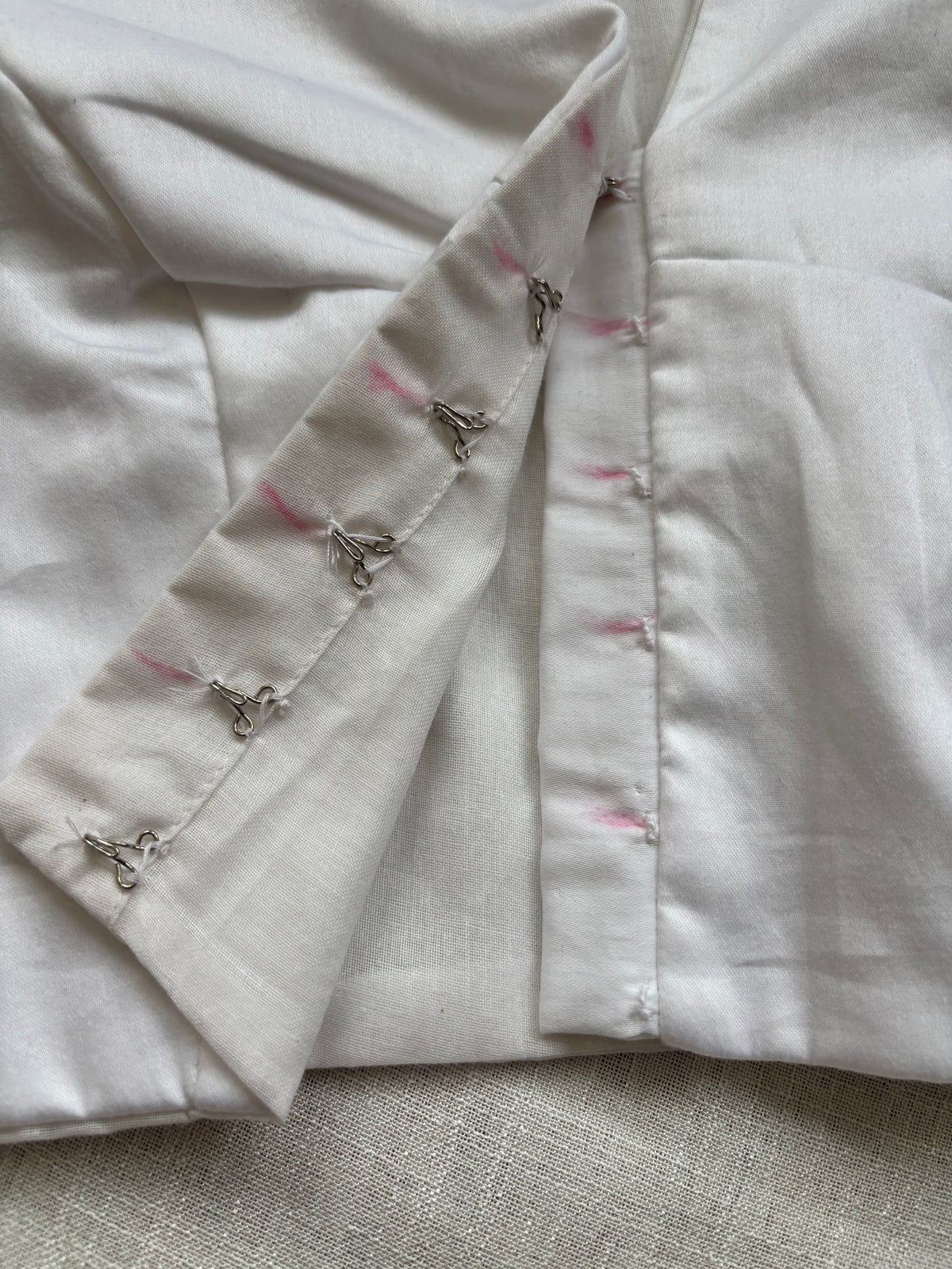 WHITE COTTON BLOUSE