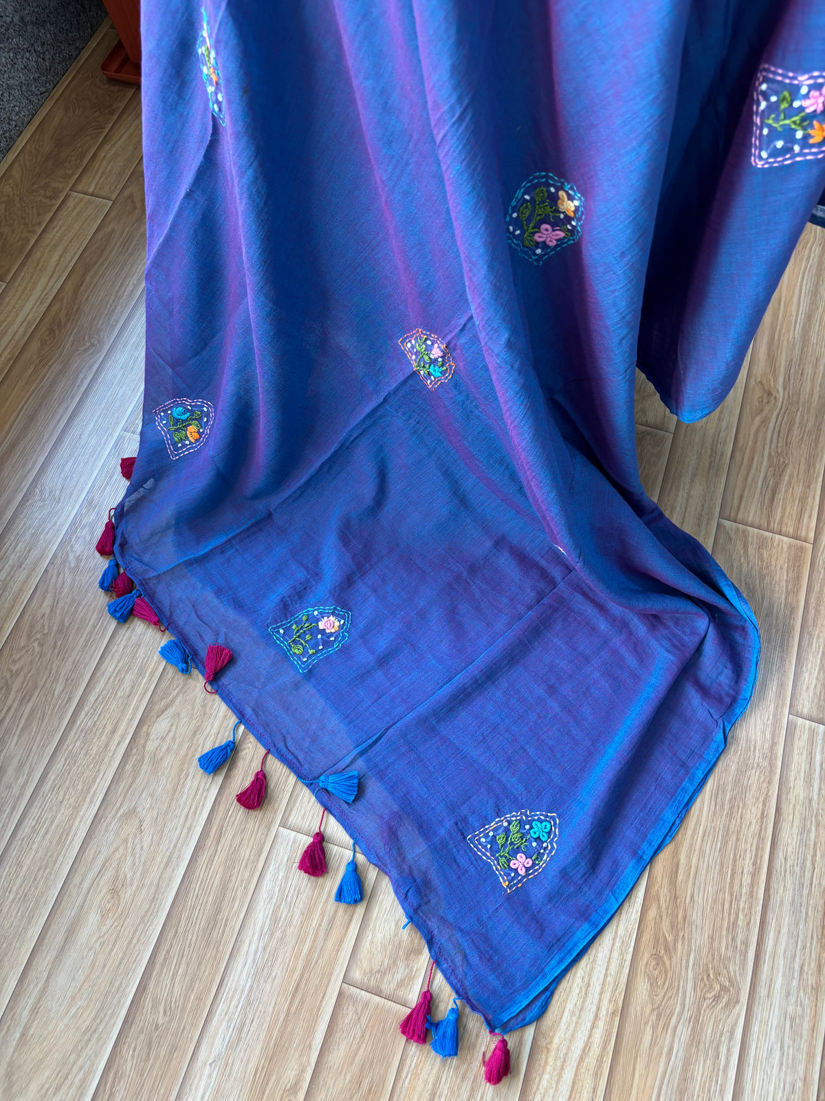 NAVY BLUE EMBROIDERED MUL SAREE
