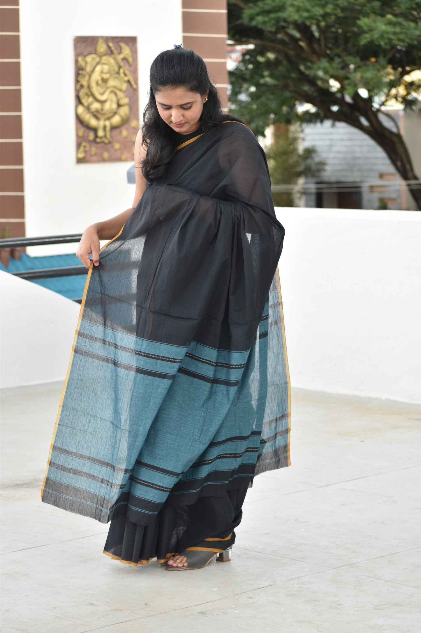 BLACK DHANIAKHALI SAREE