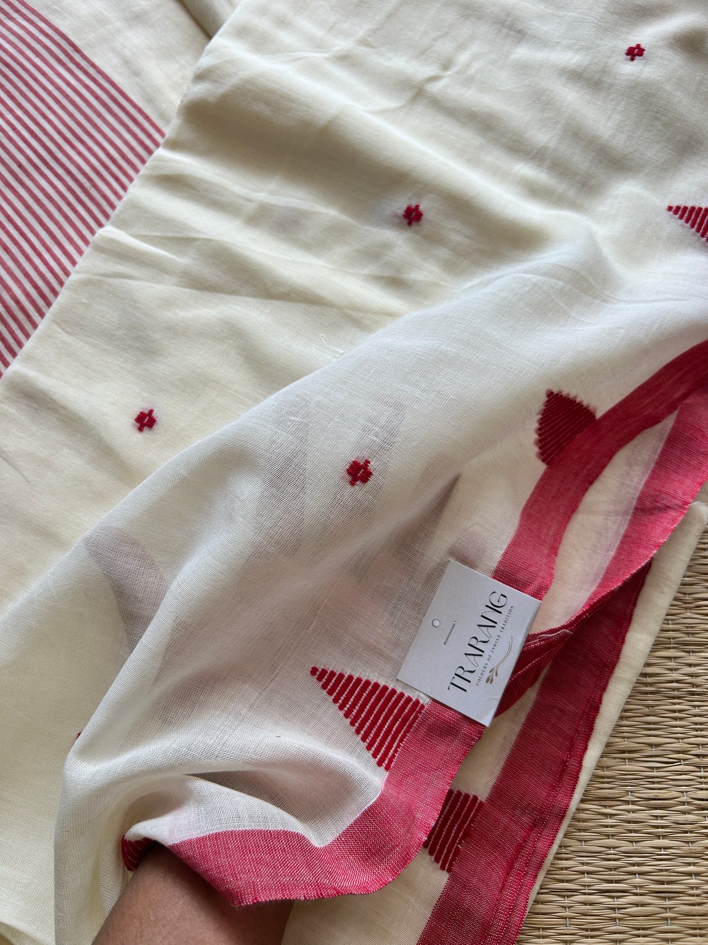 WHITE MUL JAMDANI SAREE