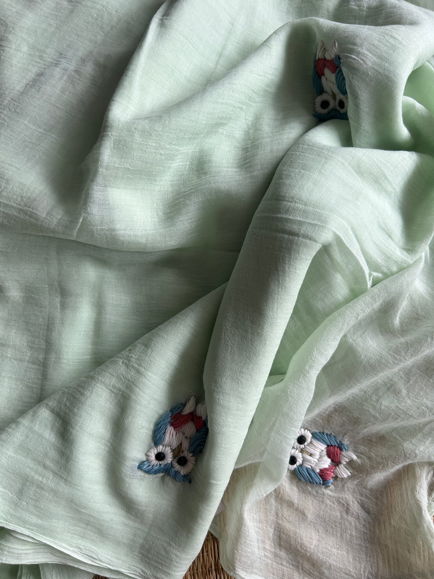 PASTEL GREEN OWL MUL SAREE