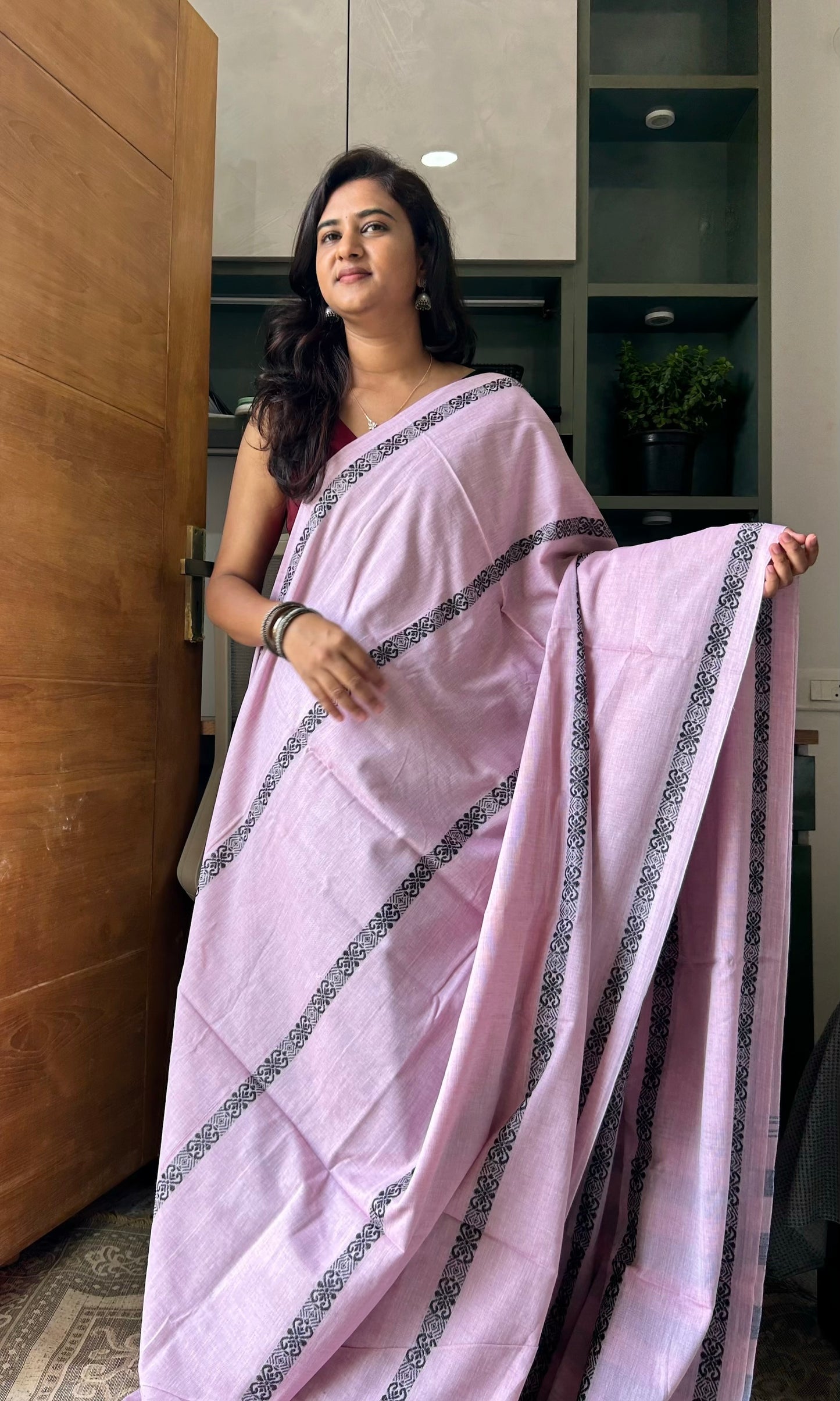 PINK DHANIAKHALI SAREE