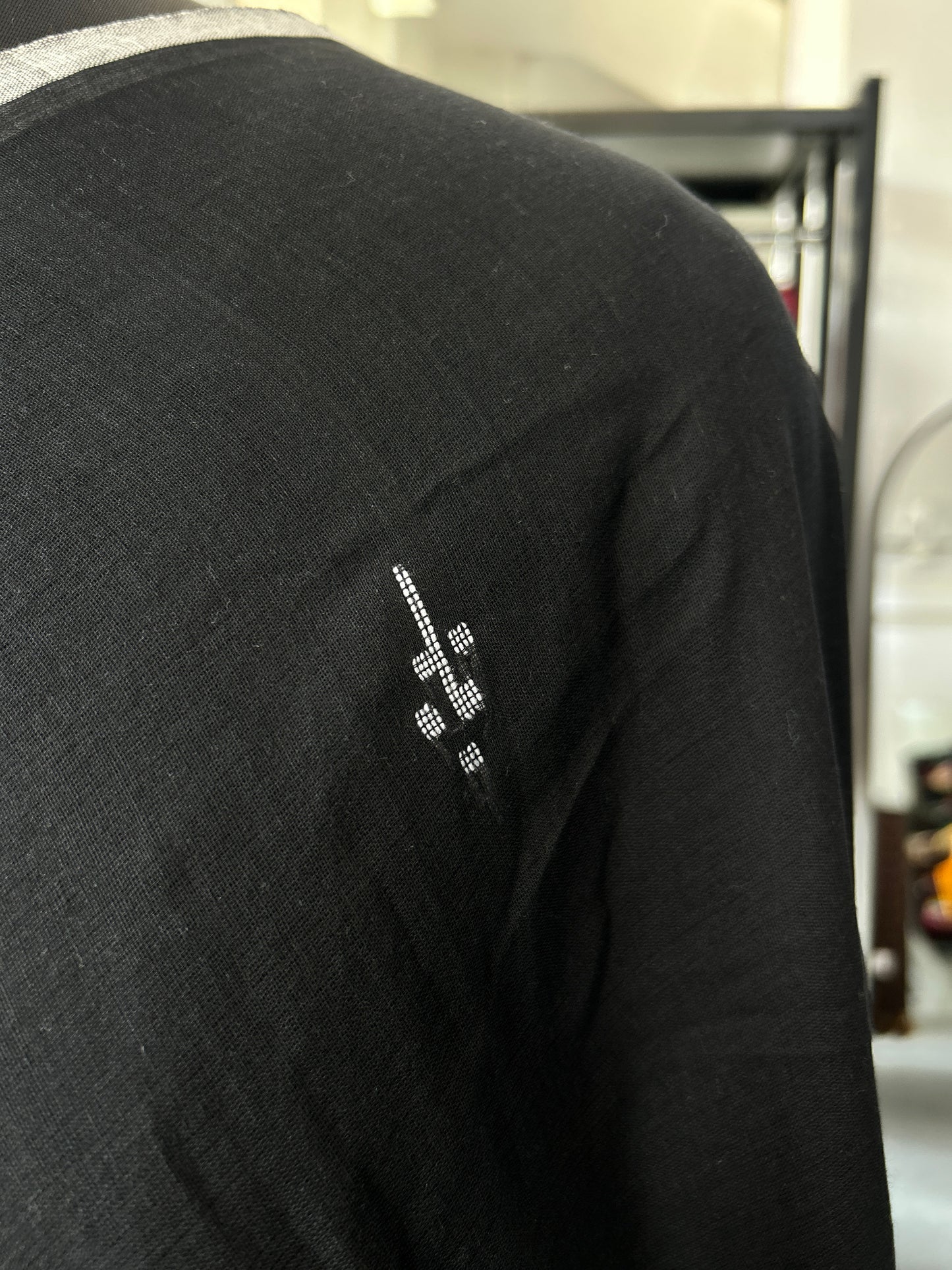 BLACK JAMDANI