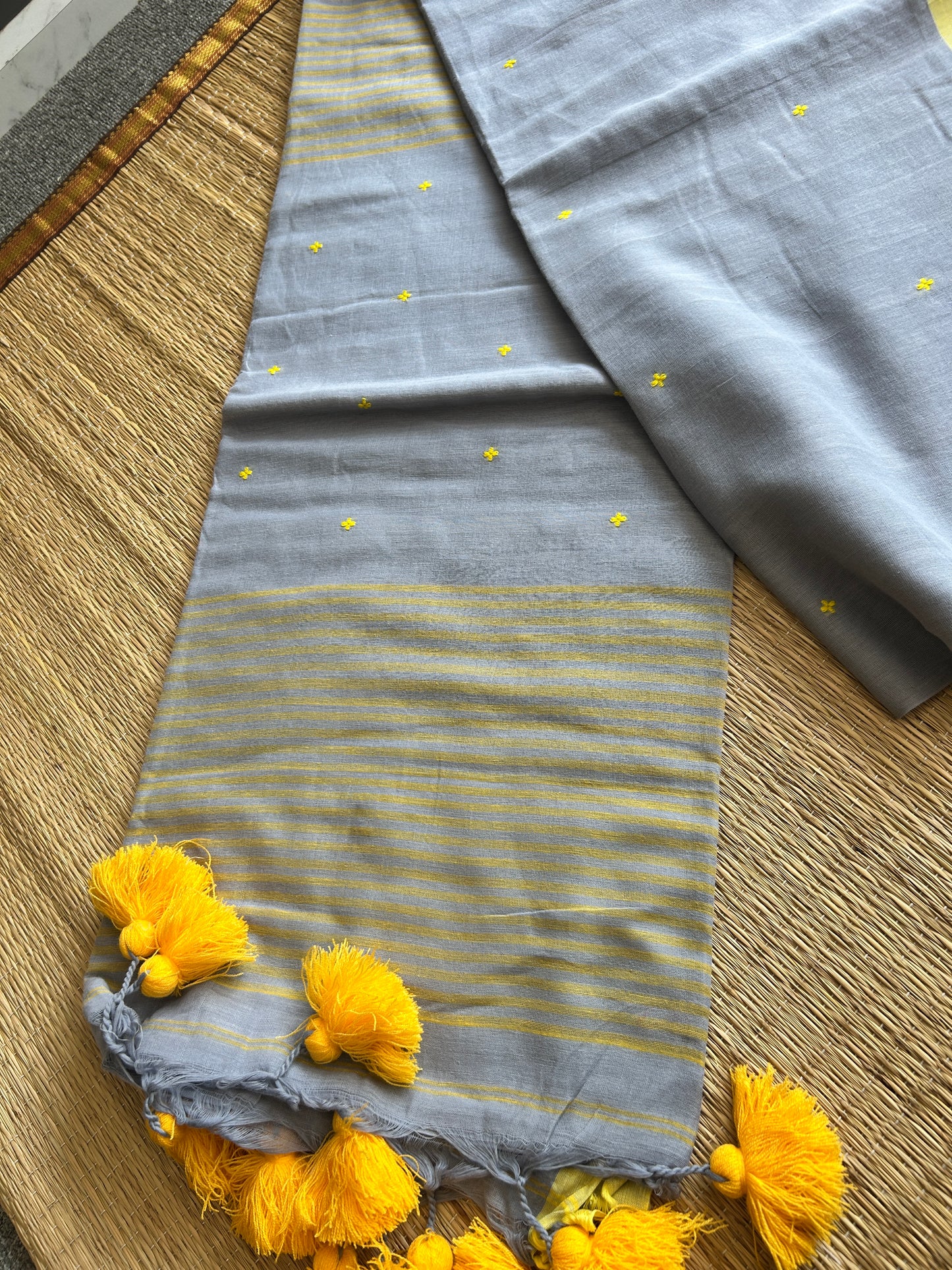 GREY JAMDANI SAREE