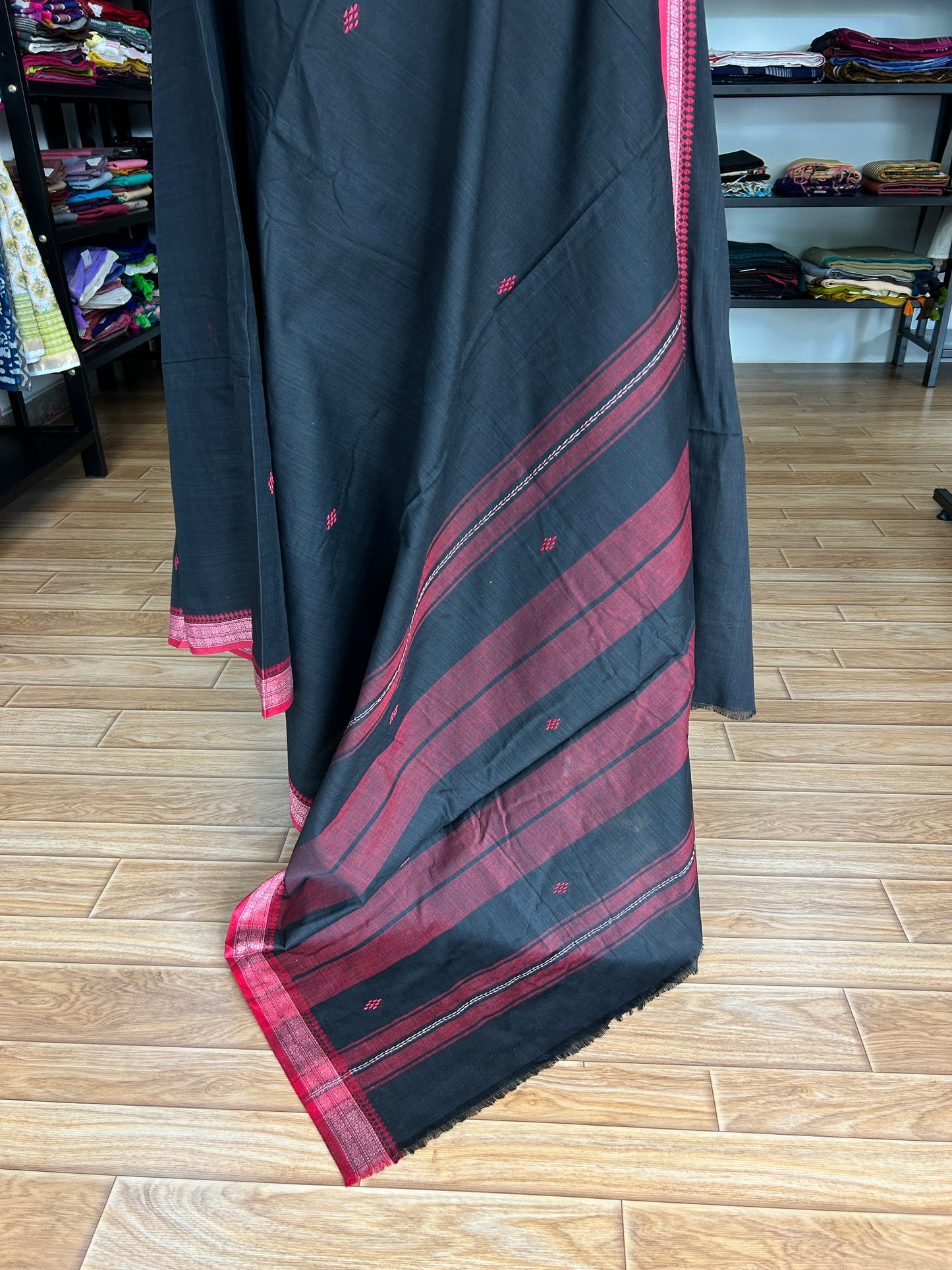 BLACK DHANIAKHALI SAREE