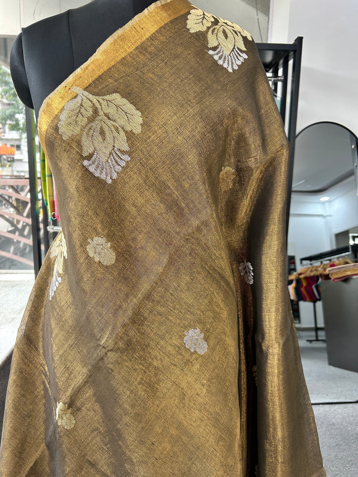 GREY TISSUE JAMDANI