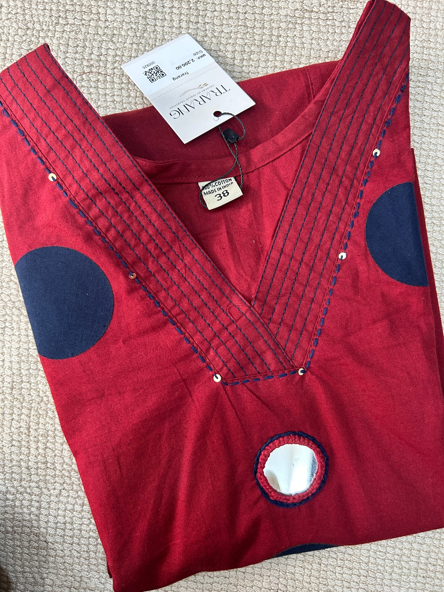 RED GAMTHI COTTON SUIT
