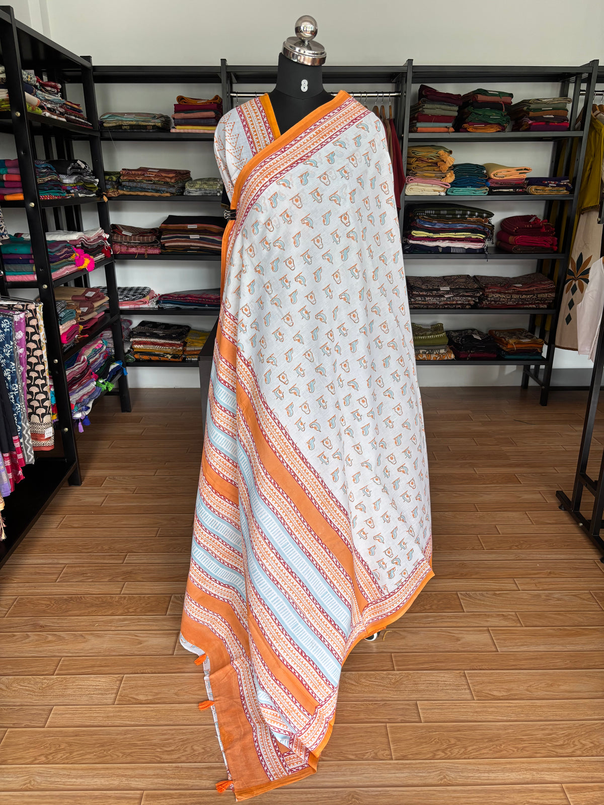 WHITE QUIRKY MUL SAREE