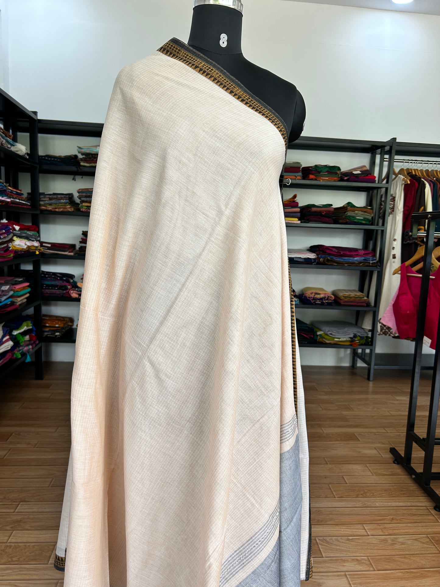 WHITE DHANIAKHALI SAREE