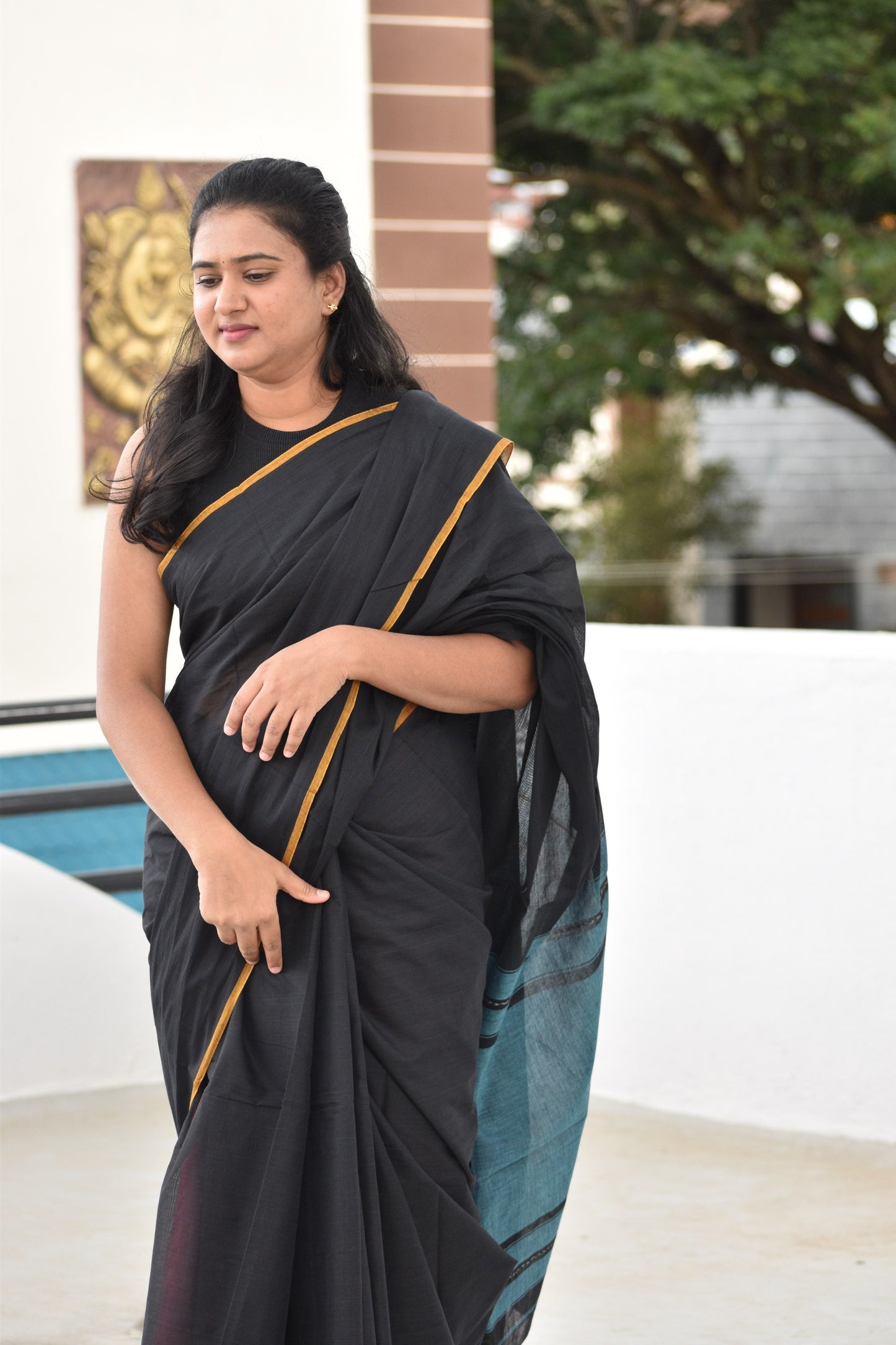 BLACK DHANIAKHALI SAREE