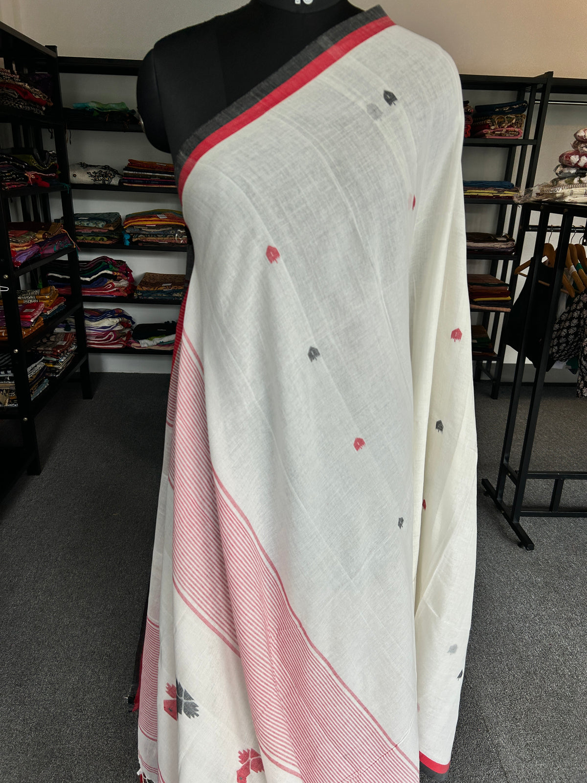 WHITE JAMDANI SAREE