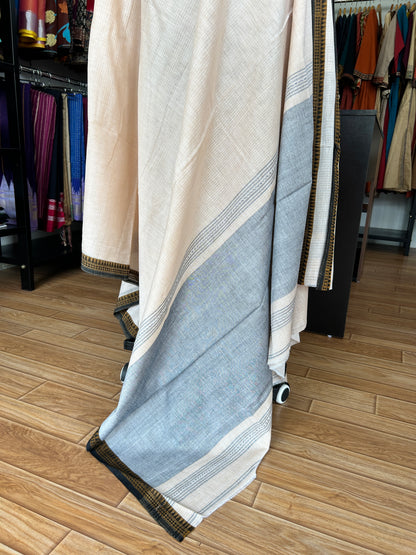 WHITE DHANIAKHALI SAREE