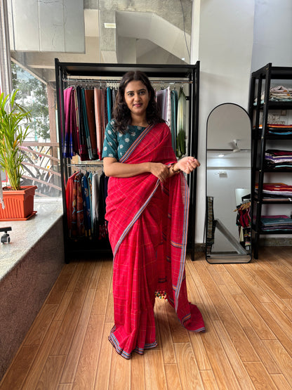RED KATHA CHECKS  MUL SAREE
