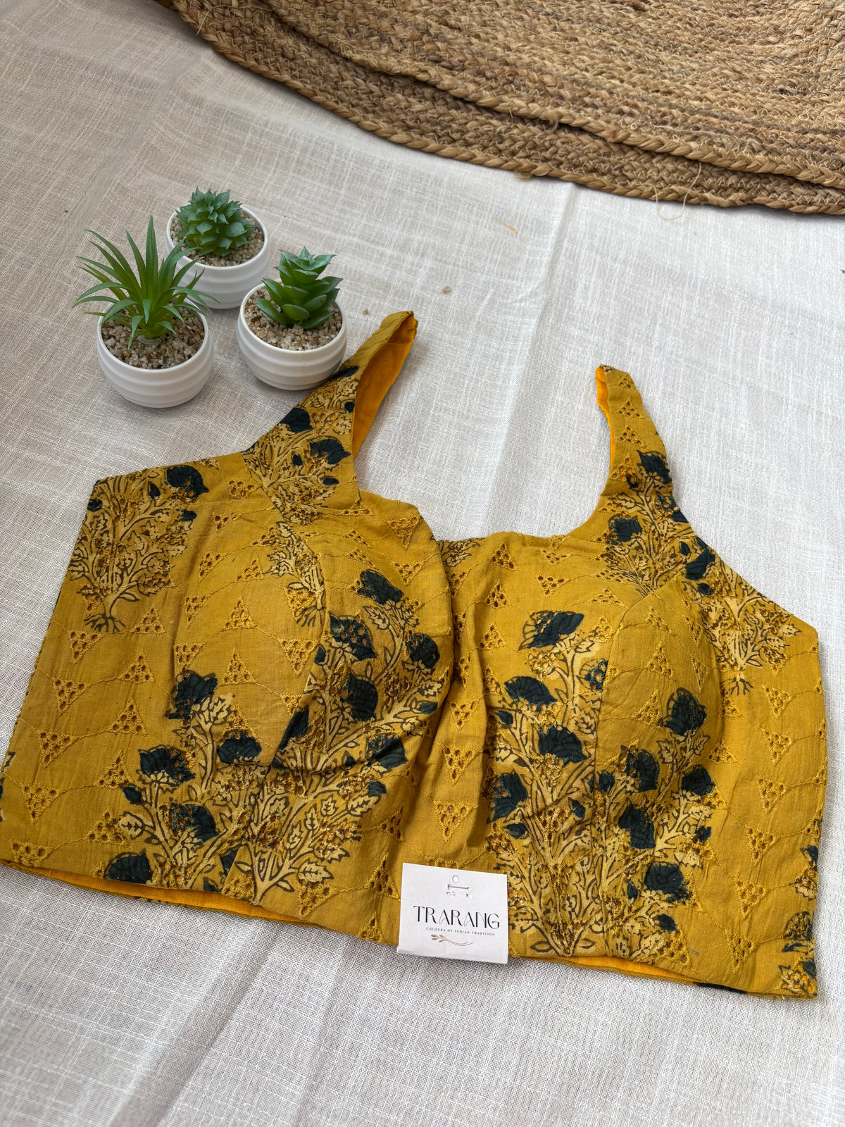 YELLOW HAKOBA BLOUSE