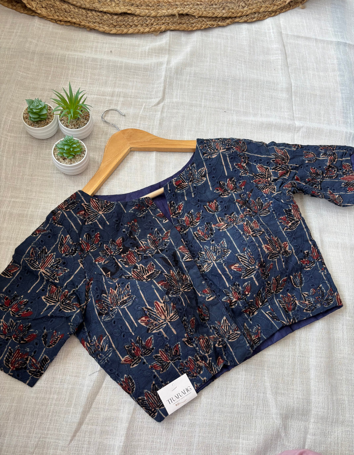 NAVY BLUE HAKOBA BLOUSE