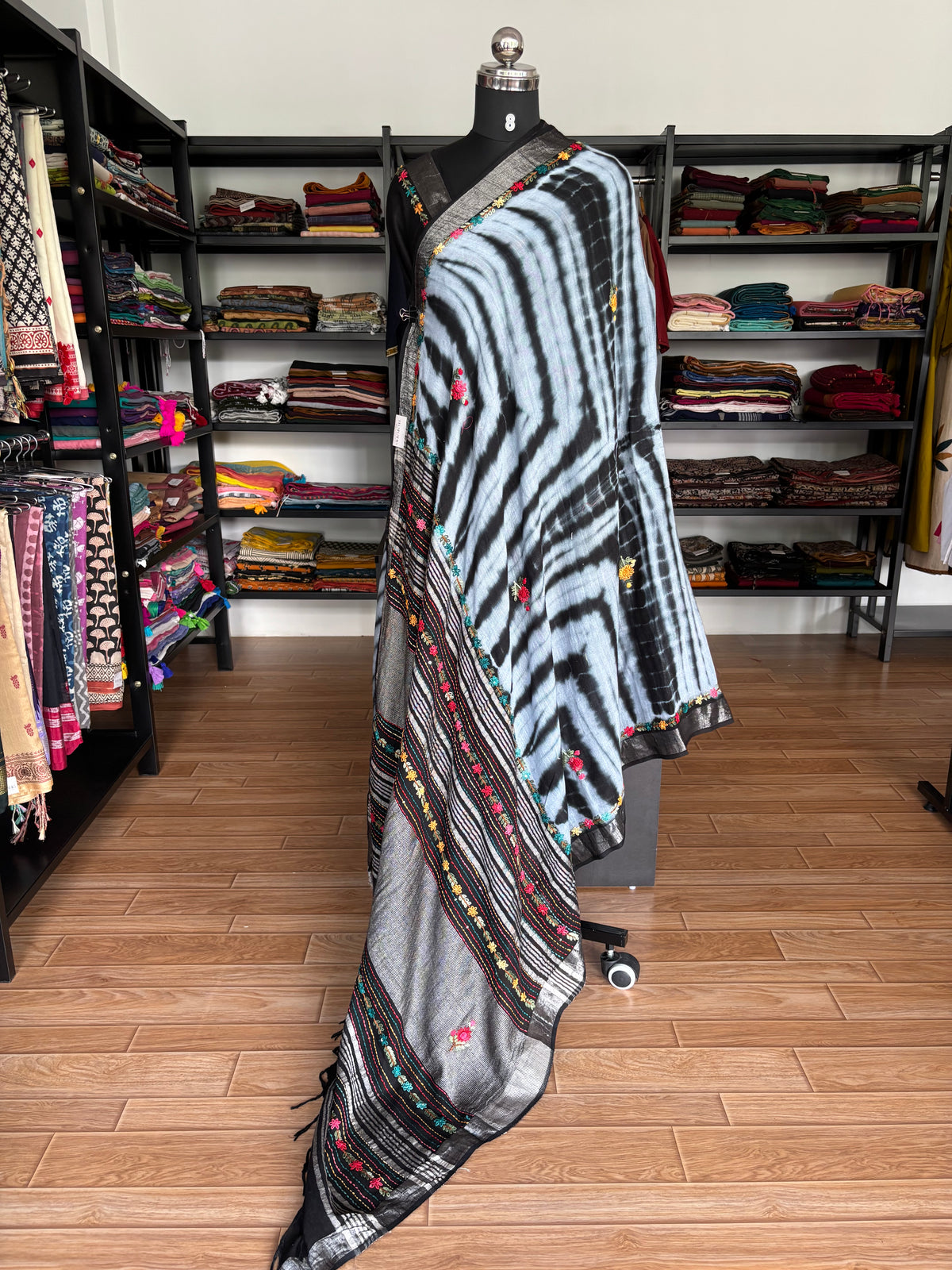 BLACK LINEN SAREE