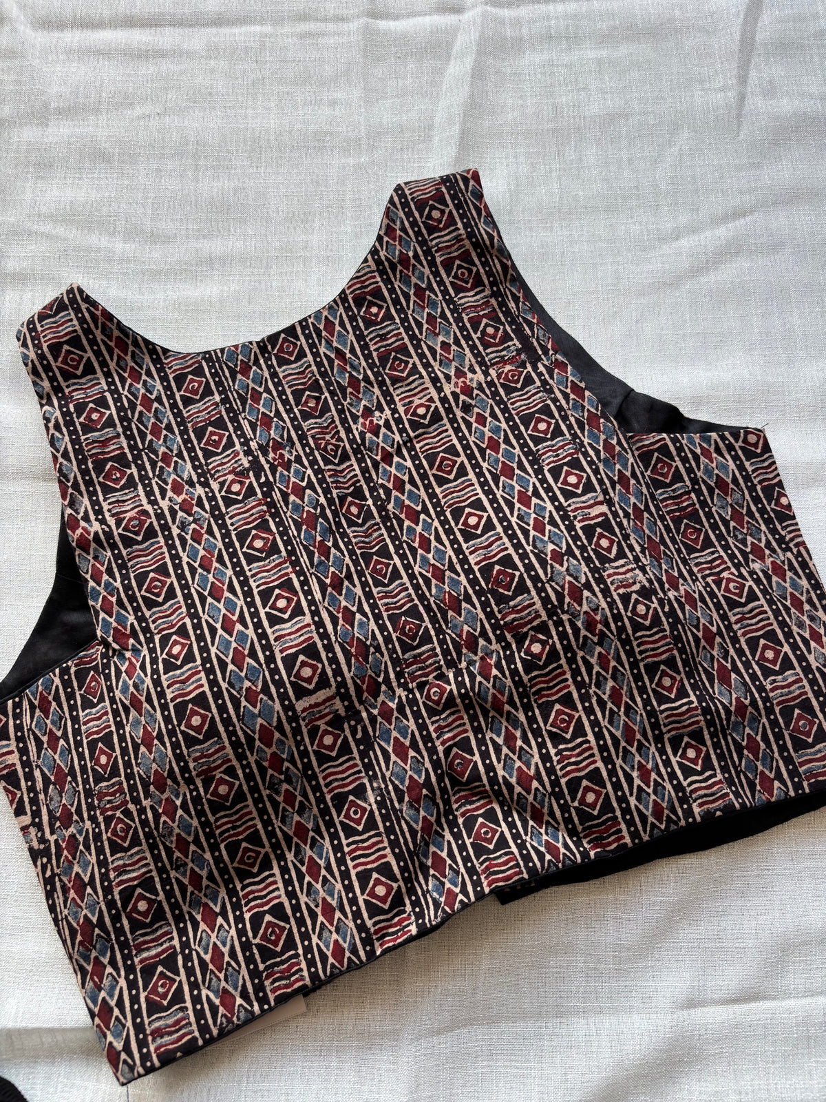 BLACK COTTON BLOUSE