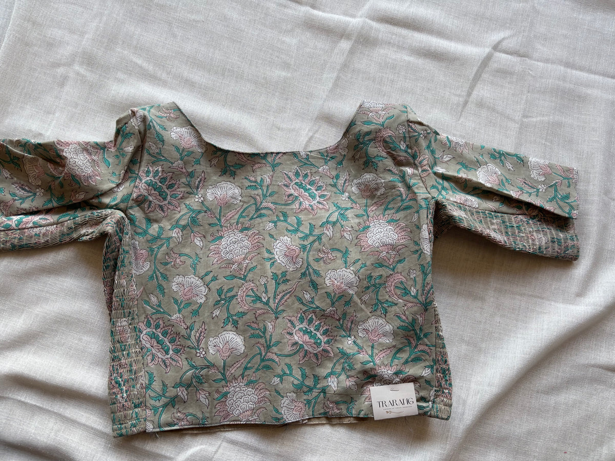 GREY STRECHABLE BLOUSE